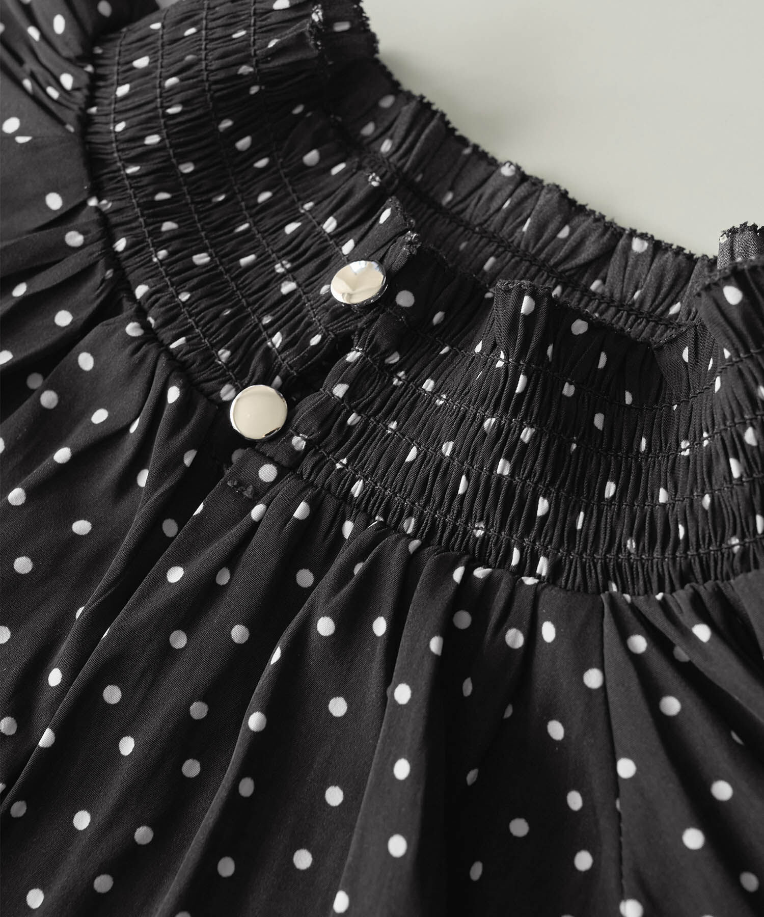 Rope&rsquo;Picnic「シャーリングフリルブラウス」|シャツ・ブラウス|