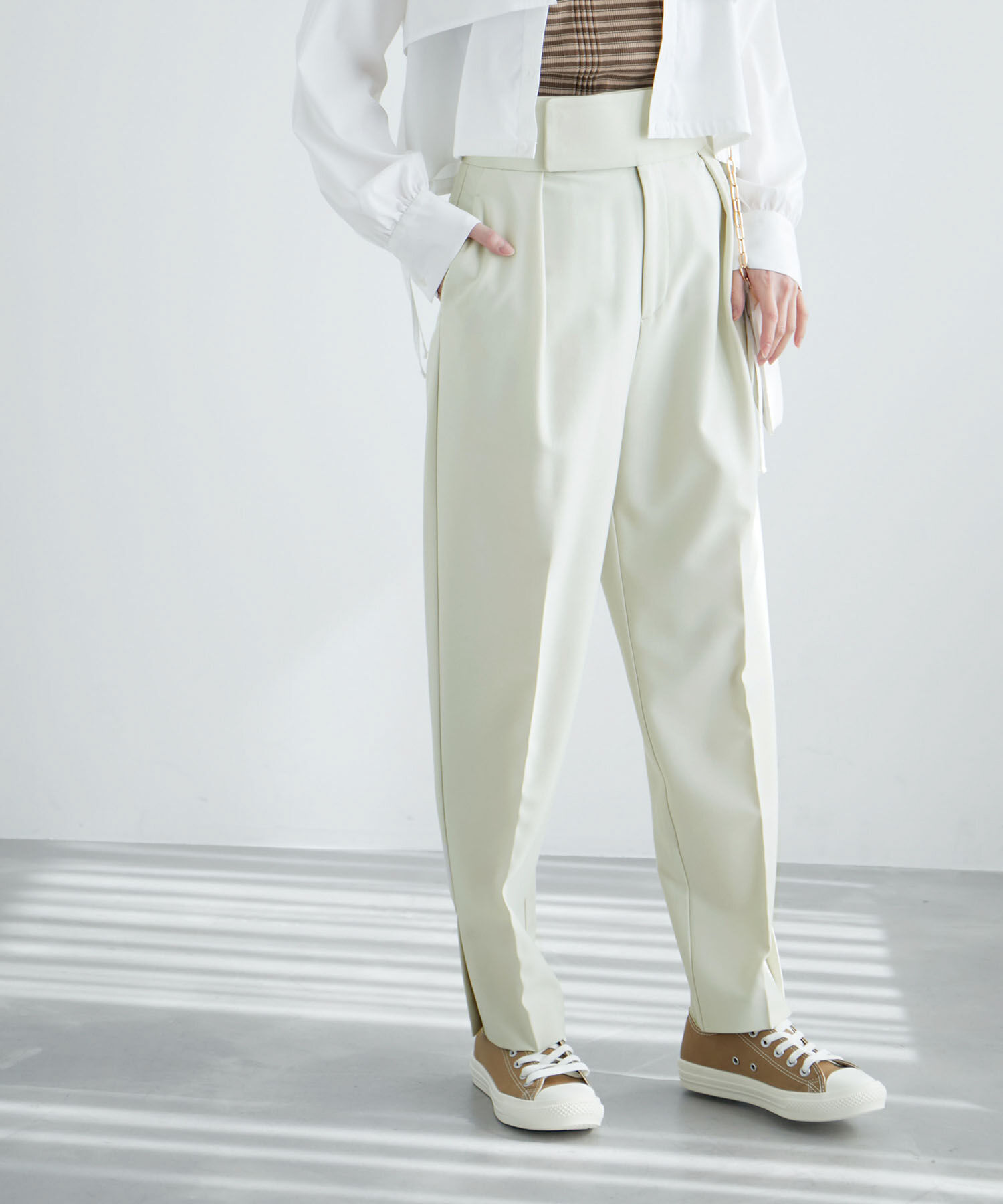 Rope&rsquo;Picnic「ハイウエストテーパードパンツ」|その他|ライトグレー(08)