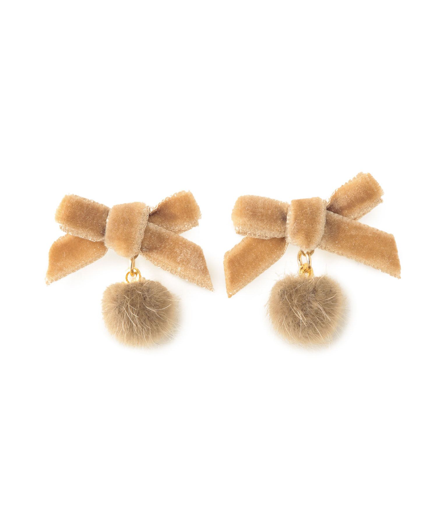 ROPE PICNIC PASSAGE「ベルベットリボン&times;シャギーボールプチピアス」|ピアス|