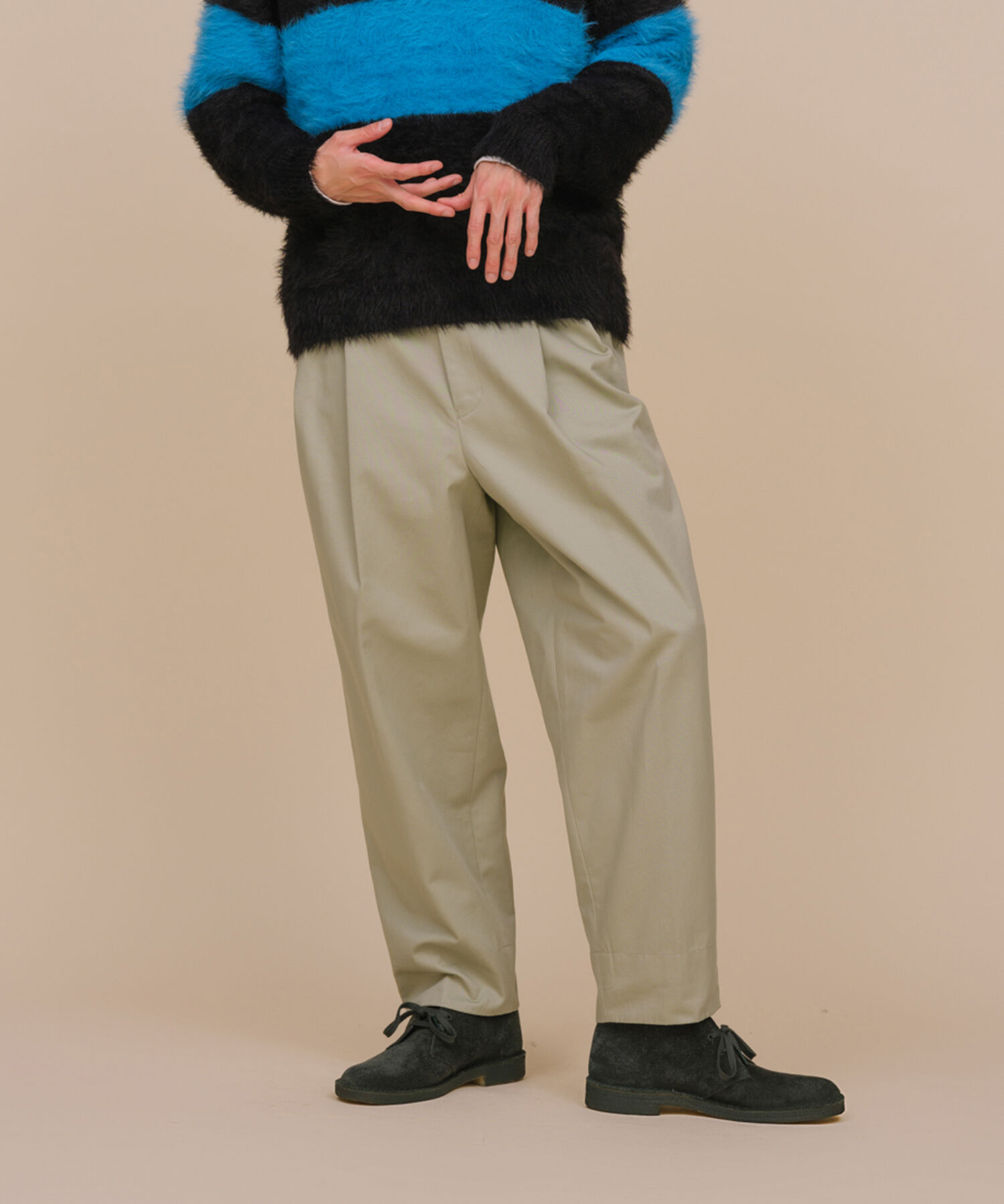 ADAM ET ROPE'「オーガニックコットン ツータック ワイドテーパード ロールアップパンツ / イージーケア / ユニセックス」|その他|ライトグリーン(33)