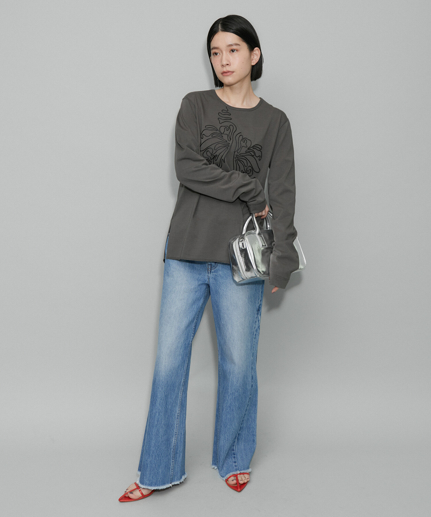 ADAM ET ROPE'「【WEB限定・サステナブル・洗える】コードエンブロイダリーロンTEE」|Tシャツ・カットソー|