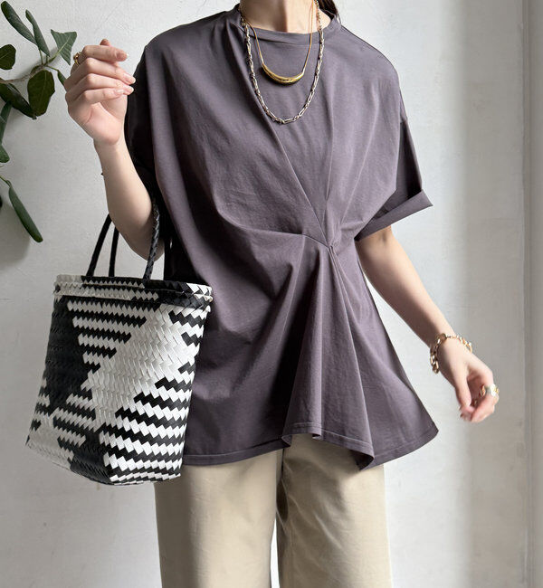  「【WEB限定】ツイストデザインTEE」|Tシャツ・カットソー|チャコールグレー