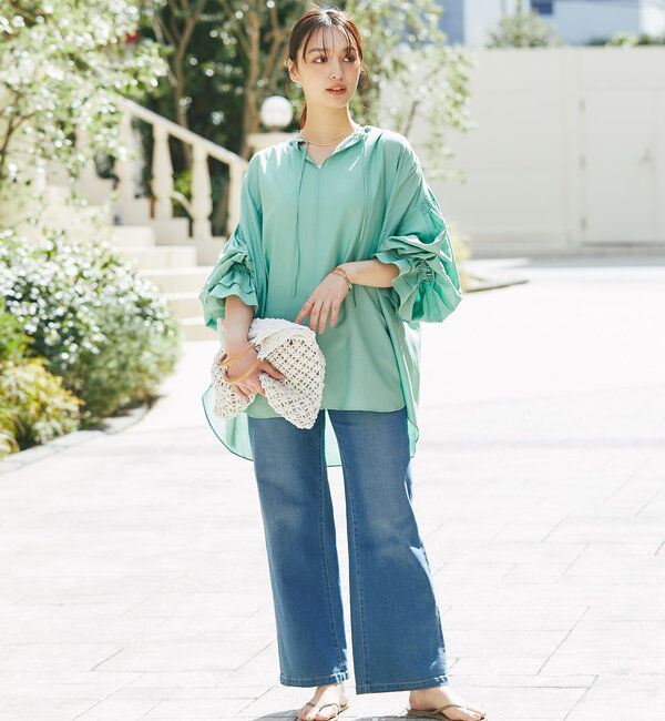  「《オンオフ兼用・一枚で華やか》バッグスリットシャーリングチュニック」|シャツ・ブラウス|