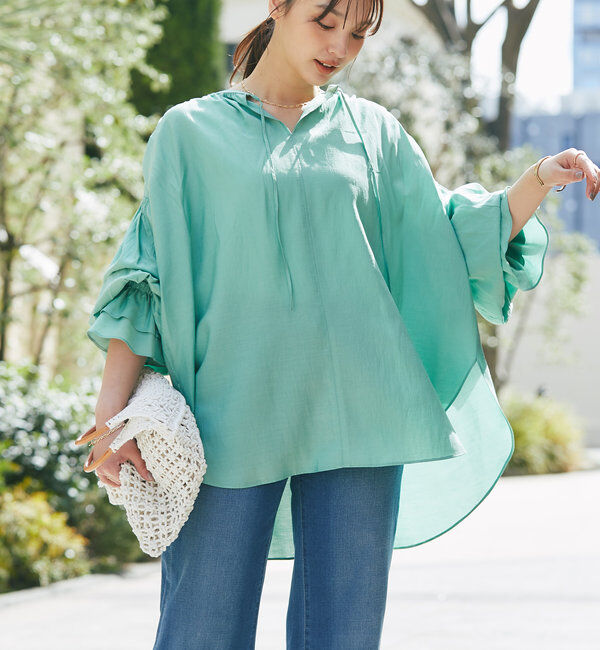 「《オンオフ兼用・一枚で華やか》バッグスリットシャーリングチュニック」|シャツ・ブラウス|