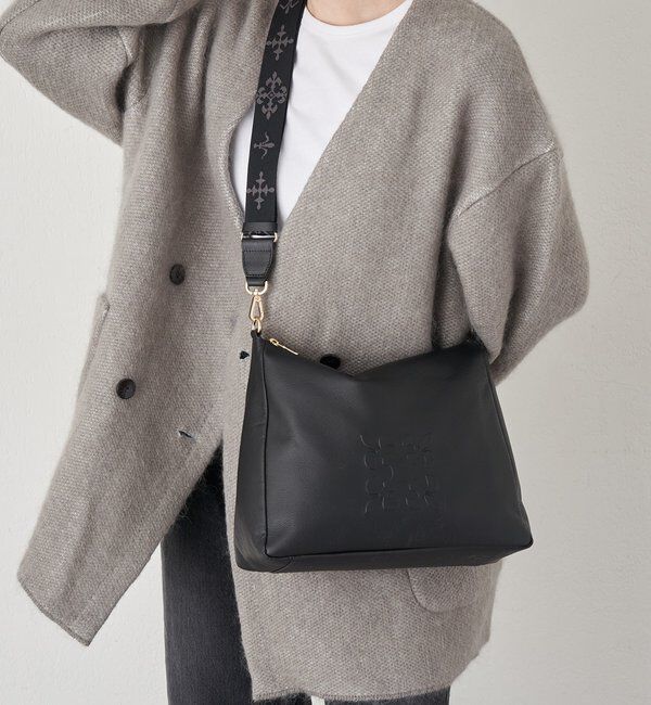  「エンボスモノグラム2WAYショルダーバッグ」|ショルダー・メッセンジャー|ブラック