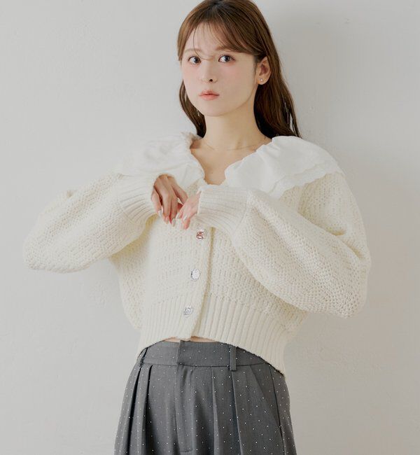  「【SALON by Chico】フリルダブルカラー柄編みカーディガン」|カーディガン|