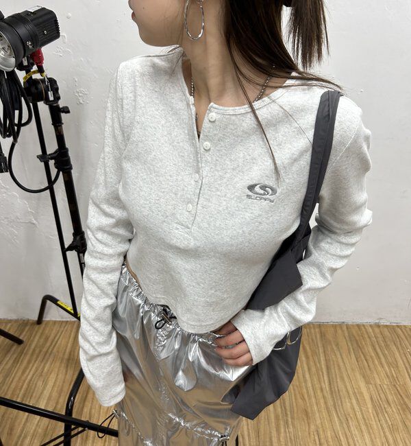  「【SLOPPY/スロッピー】フューチャーロゴヘンリーネックトップス」|Tシャツ・カットソー|