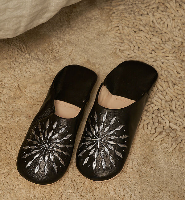 collex「【Fatima morocco】 サブラス刺繍 バブーシュ 羊革 モロッコ製 室」|本・CD・DVD|ブラック