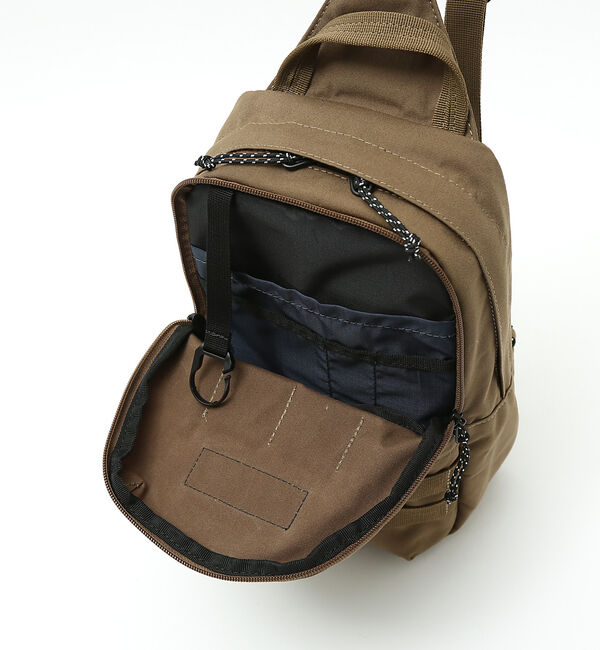 ABAHOUSE「【WILD THINGS/ワイルドシングス】ワンポイントロゴ ボディバッグ/スリ」|ショルダー・メッセンジャー|