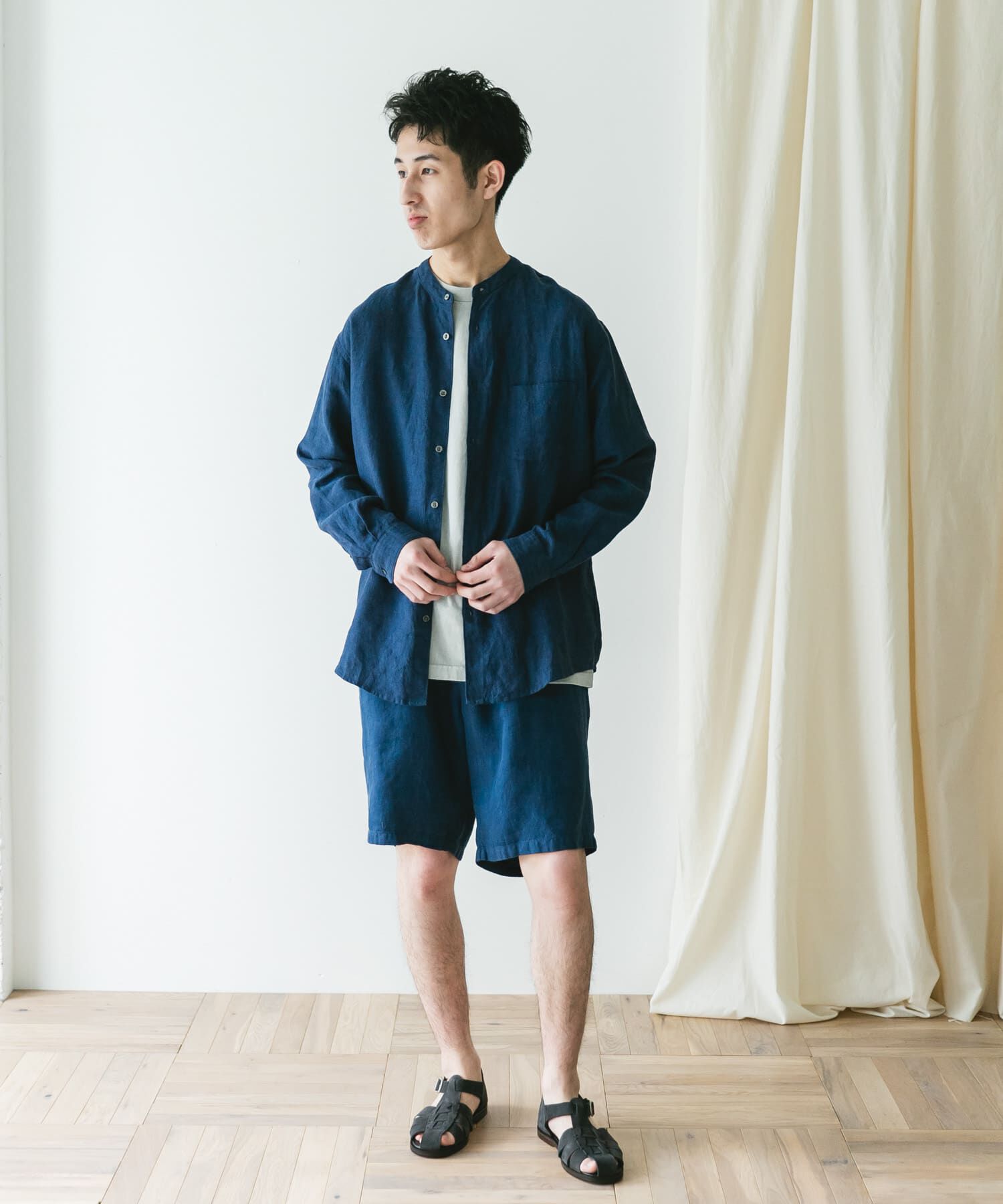 URBAN RESEARCH DOORS「『XLサイズ/WEB限定』シルケットリネンバンドカラーロングスリーブシャツ」|シャツ・ブラウス|