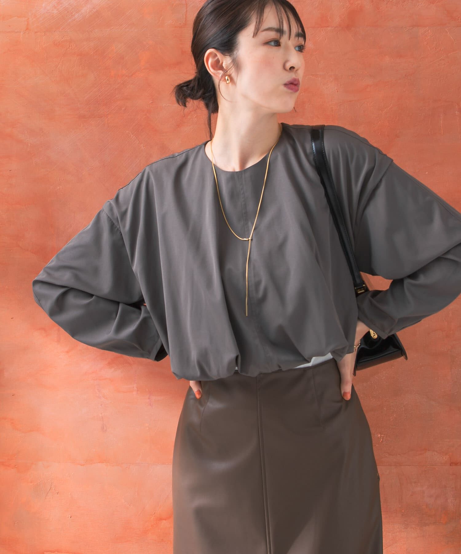 URBAN RESEARCH ROSSO「クロップドバルーンブラウス」|シャツ・ブラウス|チャコールグレー