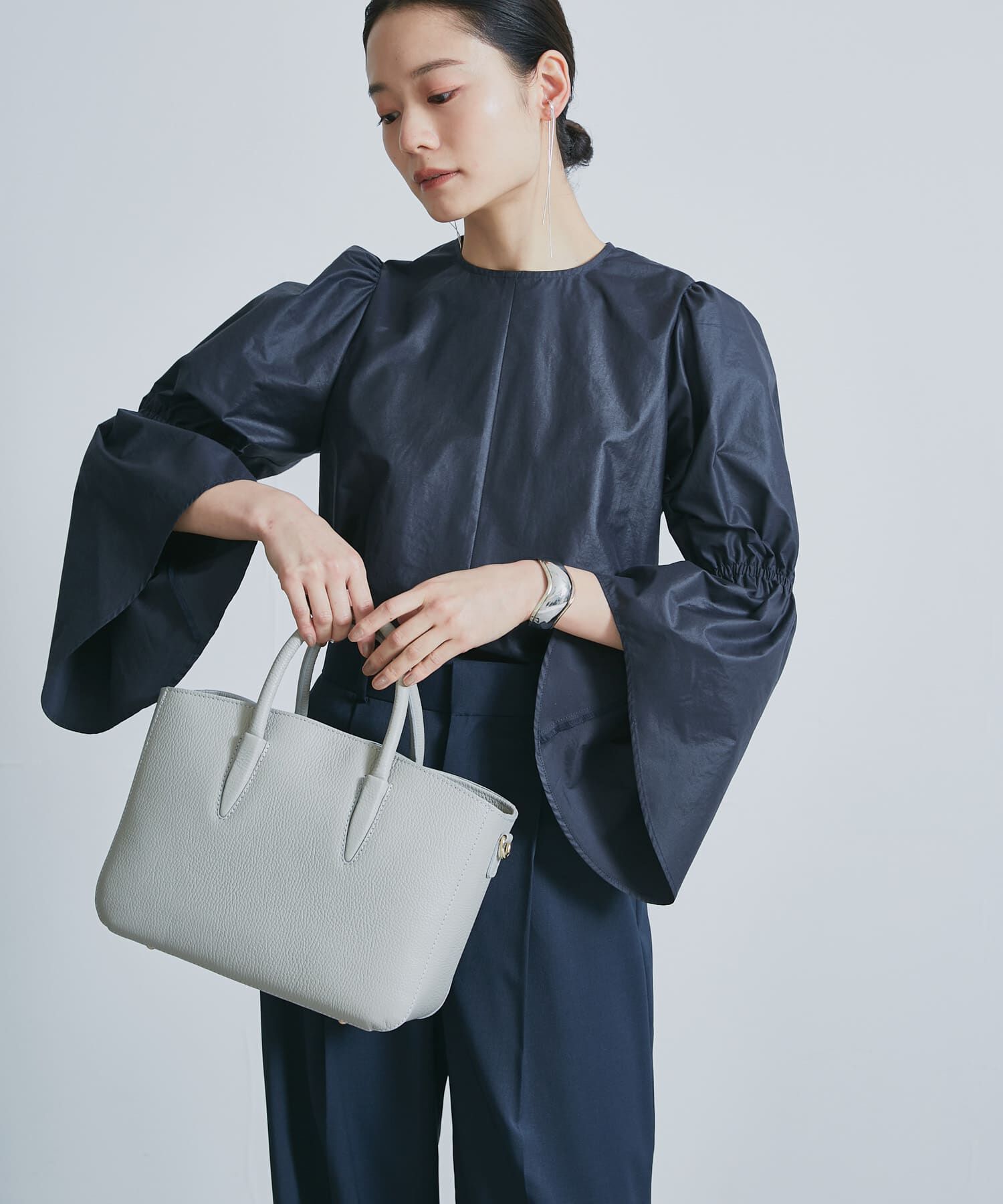 URBAN RESEARCH ROSSO「ギャザースリーブブラウス」|シャツ・ブラウス|