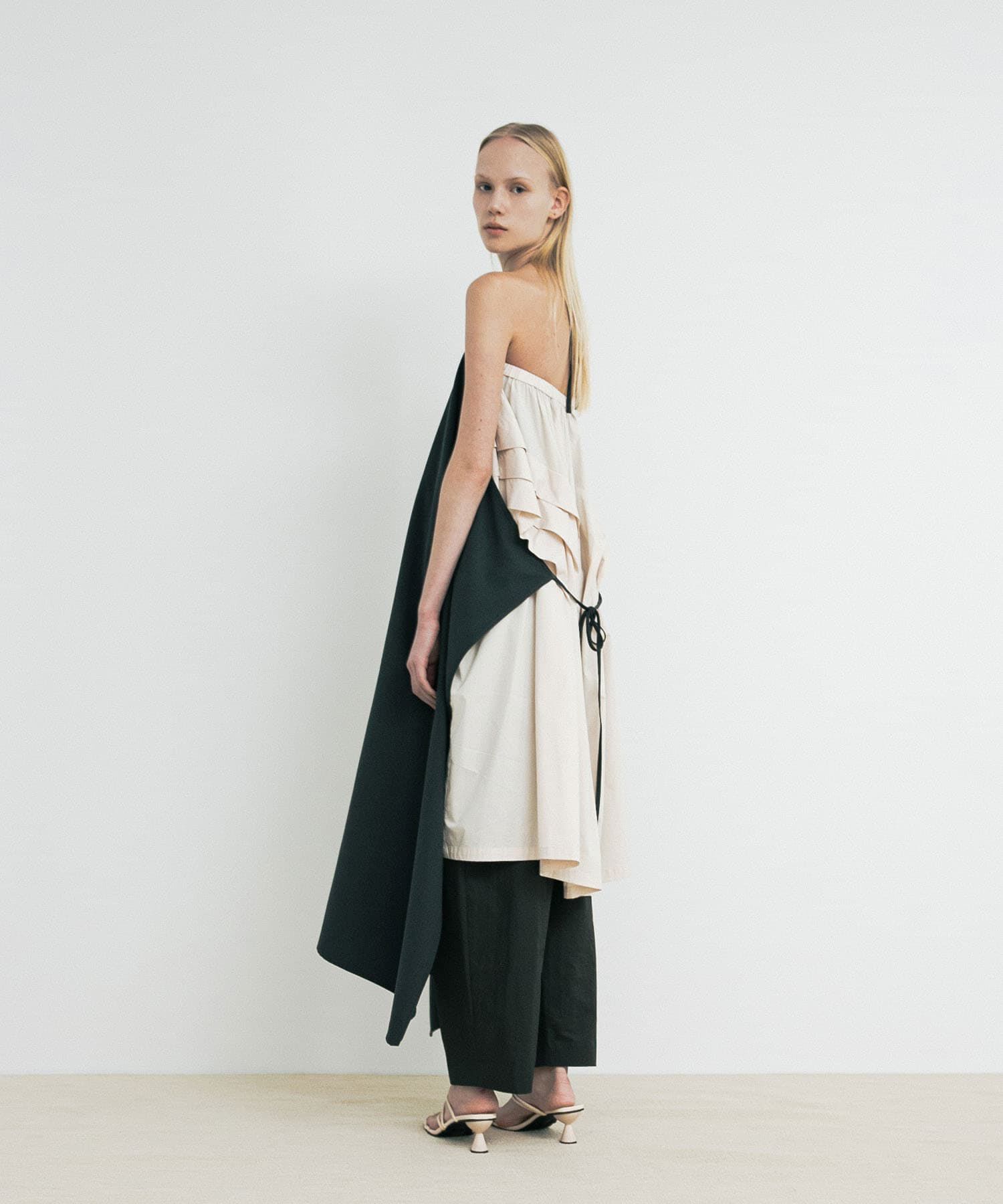 LAATO「layered apron onepiece」|ワンピース|