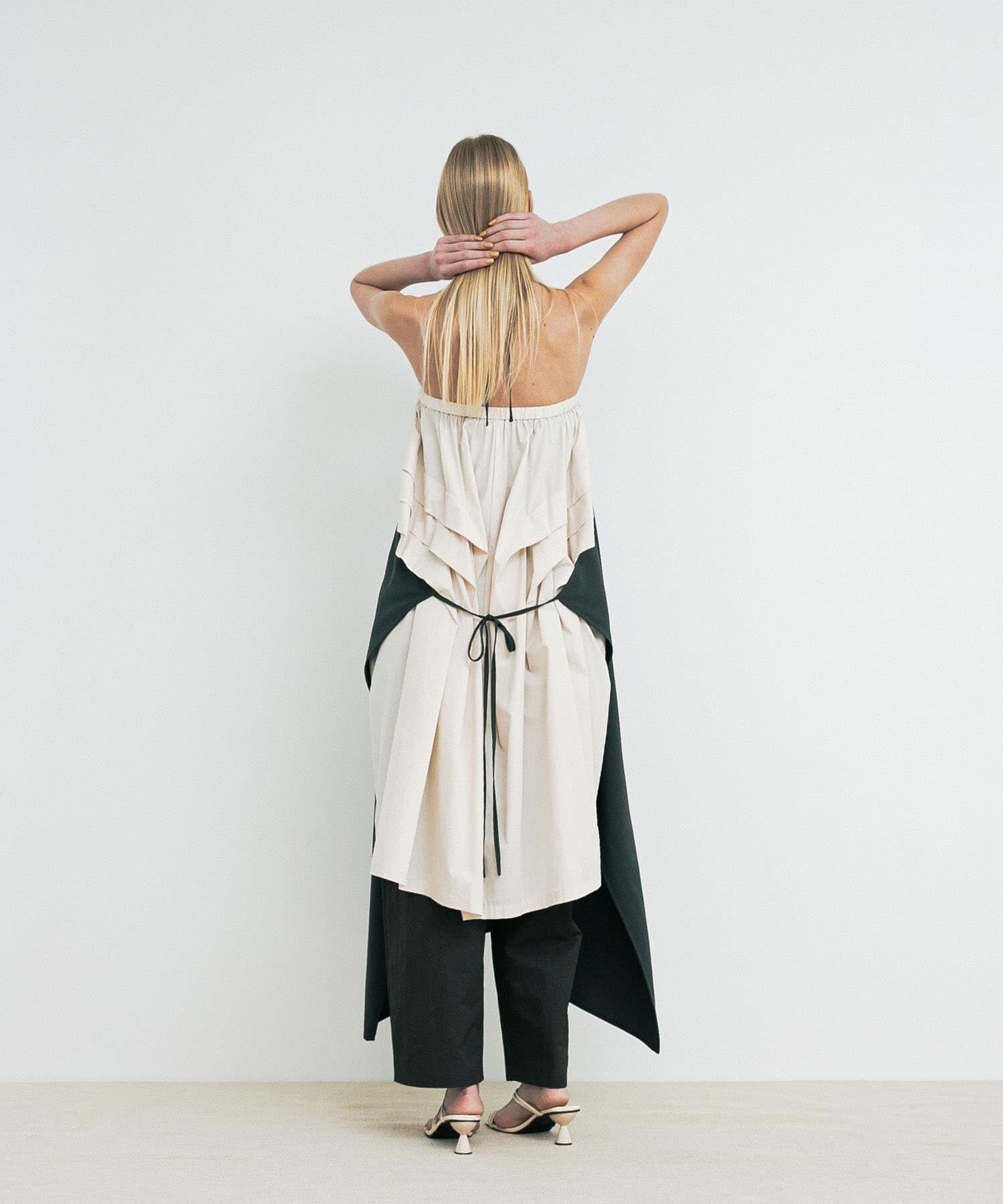 LAATO「layered apron onepiece」|ワンピース|