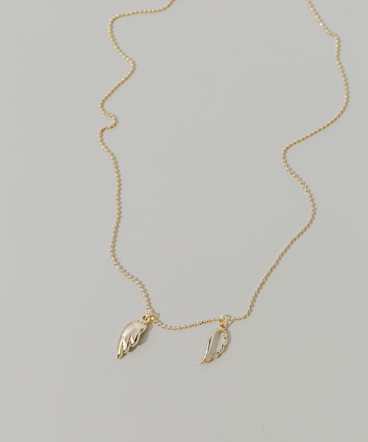 SMELLY「エンジェルフェザートップネックレス」|ネックレス|