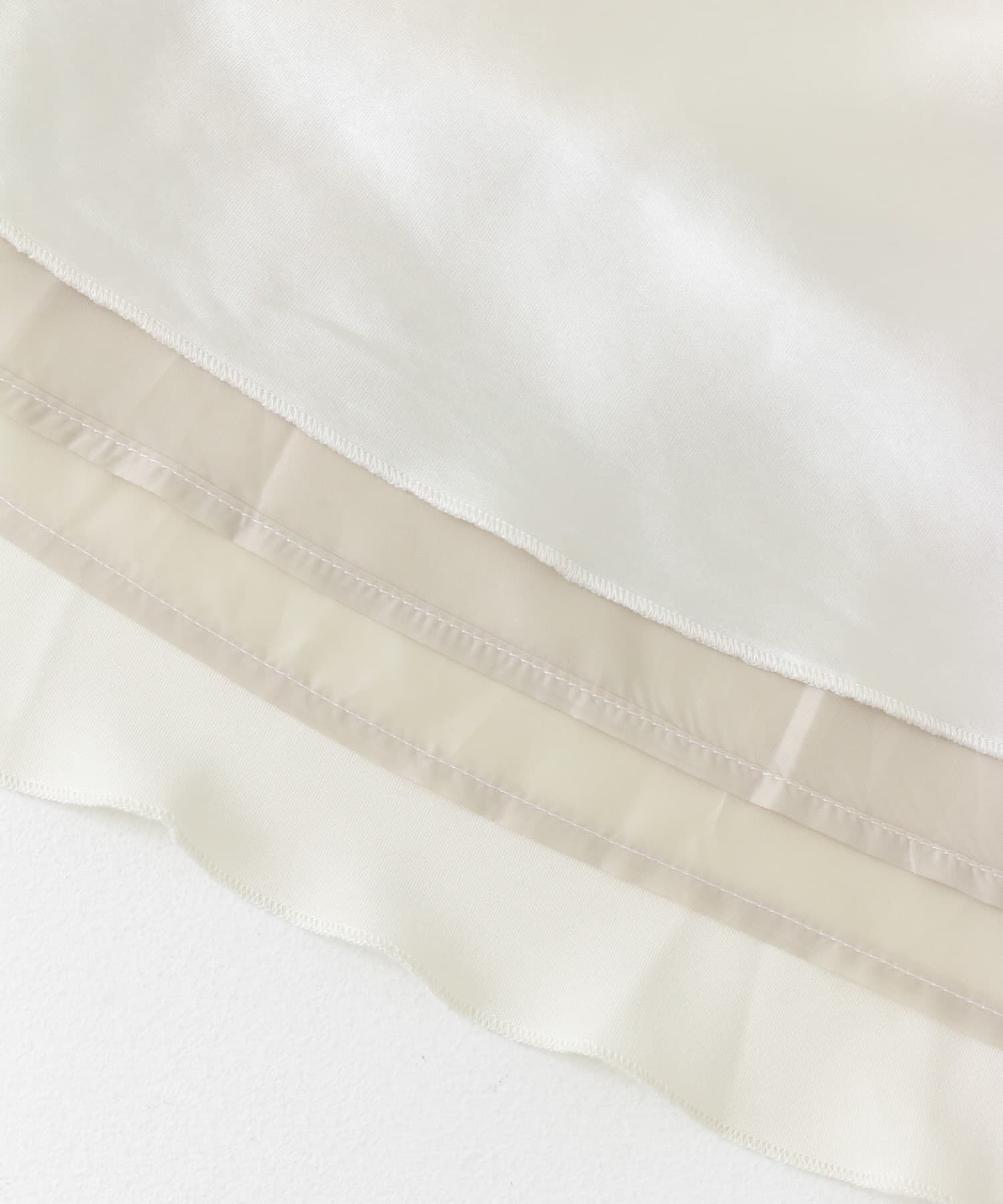 SENSE OF PLACE by URBAN RESEARCH「『一部WEB限定カラー』ナローサテンスカート」|スカート|