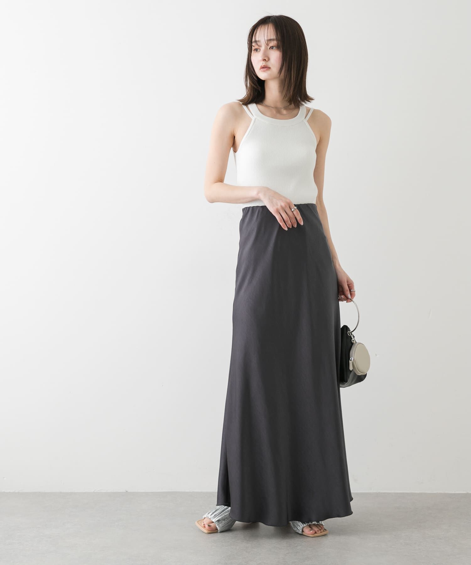 SENSE OF PLACE by URBAN RESEARCH「『一部WEB限定カラー』ナローサテンスカート」|スカート|