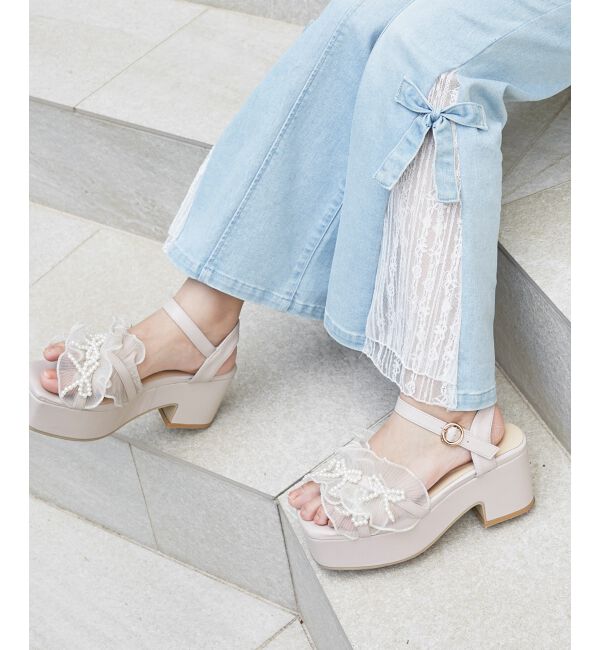  「パールリボンフリルボリュームサンダル」|サンダル|ｸﾞﾚｰｼﾞｭ