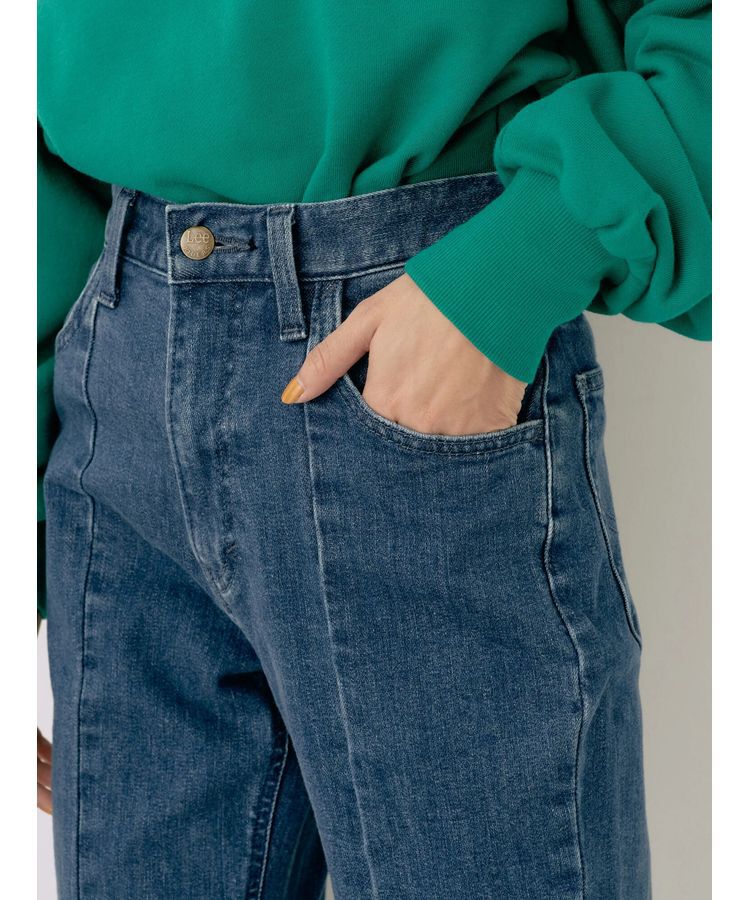 earth music&ecology「Lee&times;e.m.a.e.スリットフレアデニムパンツ」|デニム|