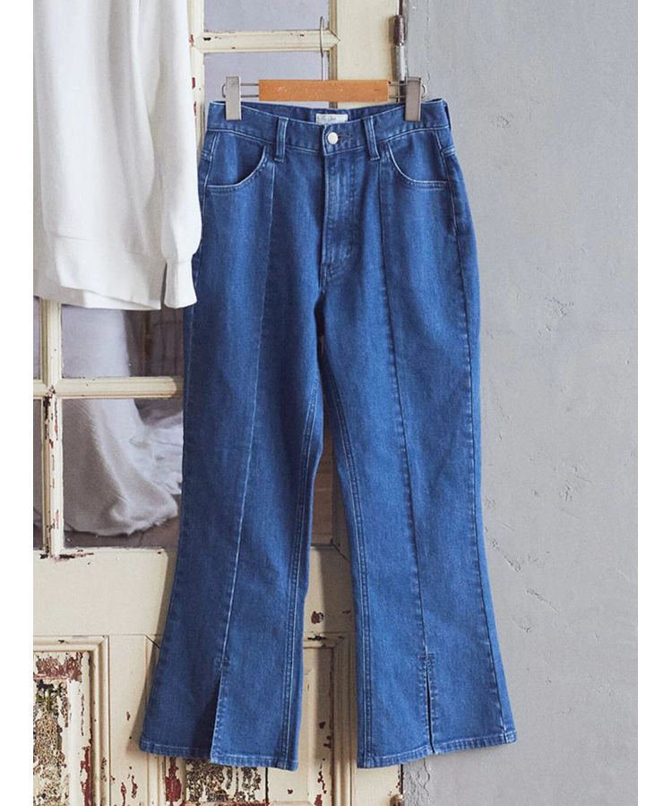 earth music&ecology「Lee&times;e.m.a.e.スリットフレアデニムパンツ」|デニム|