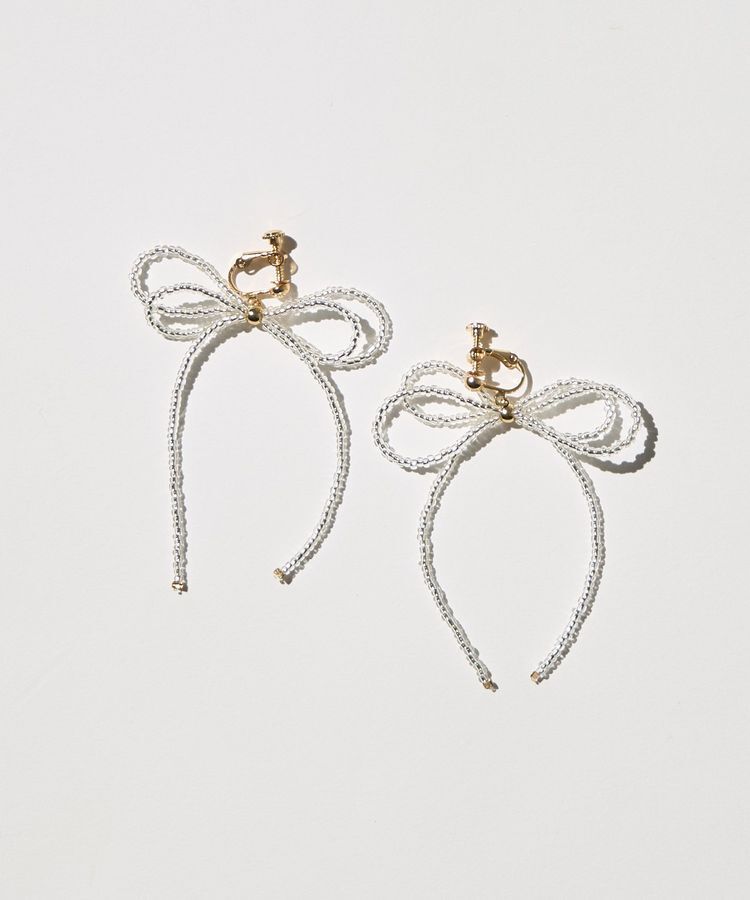 AMERICAN HOLIC「ビーズレイヤードリボンイヤリング」|イヤリング|