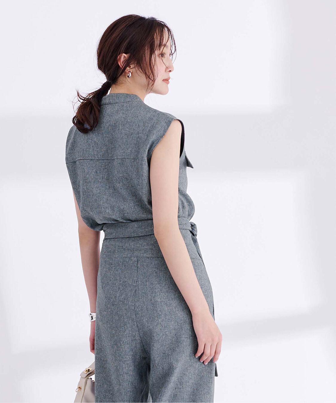 ur's「リネンライクノースリーブトップス」|シャツ・ブラウス|