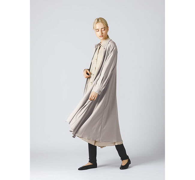 mizuiro ind「mizuiro ind T／Rスタンドカラーフレアシャツワンピース」|ワンピース|