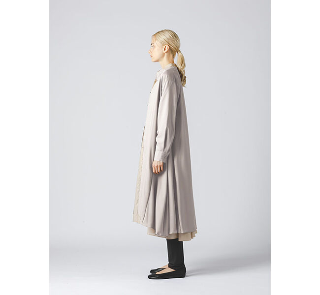 mizuiro ind「mizuiro ind T／Rスタンドカラーフレアシャツワンピース」|ワンピース|