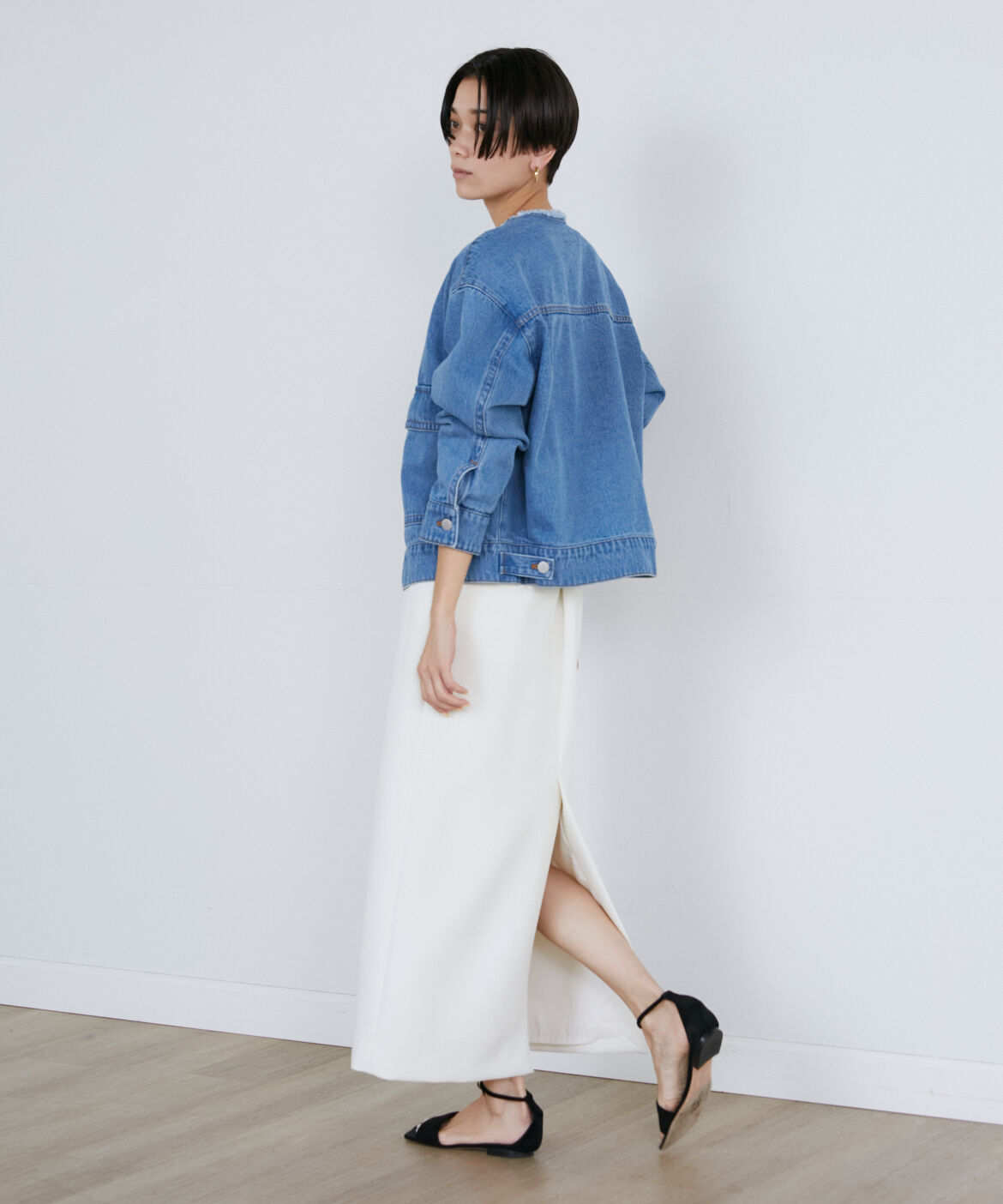INED「《大きいサイズ》ノーカラーデニムジャケット」|デニムジャケット|