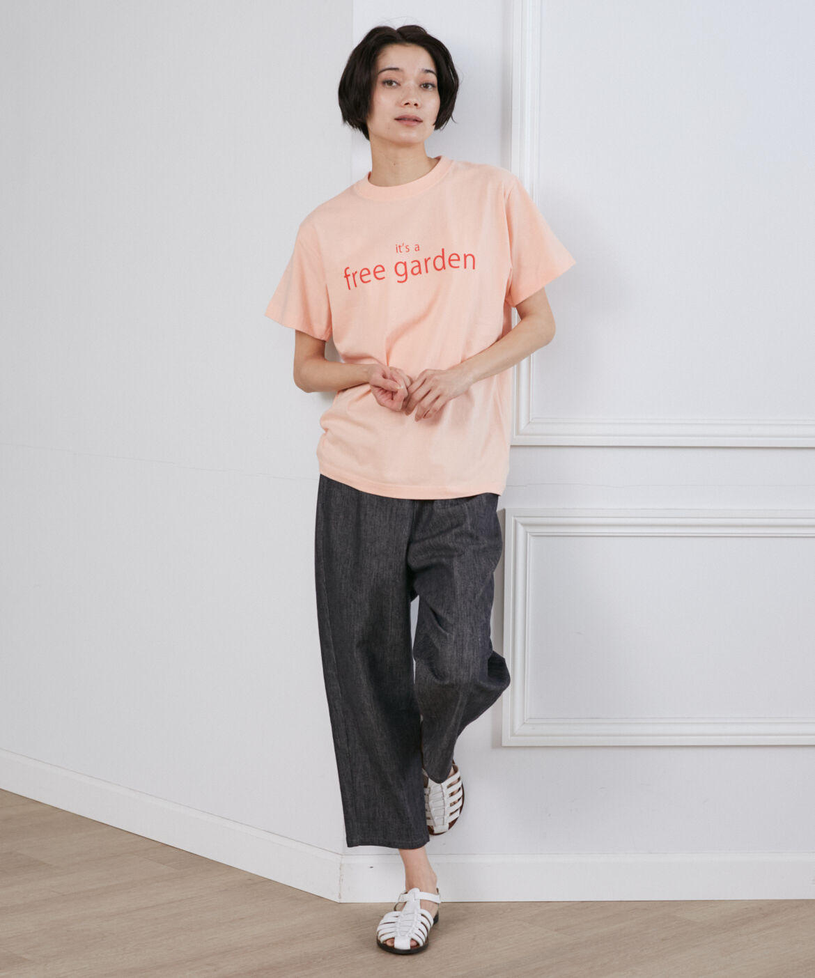 I.T.'S international「It's a free garden ロゴプリントTシャツ」|Tシャツ・カットソー|