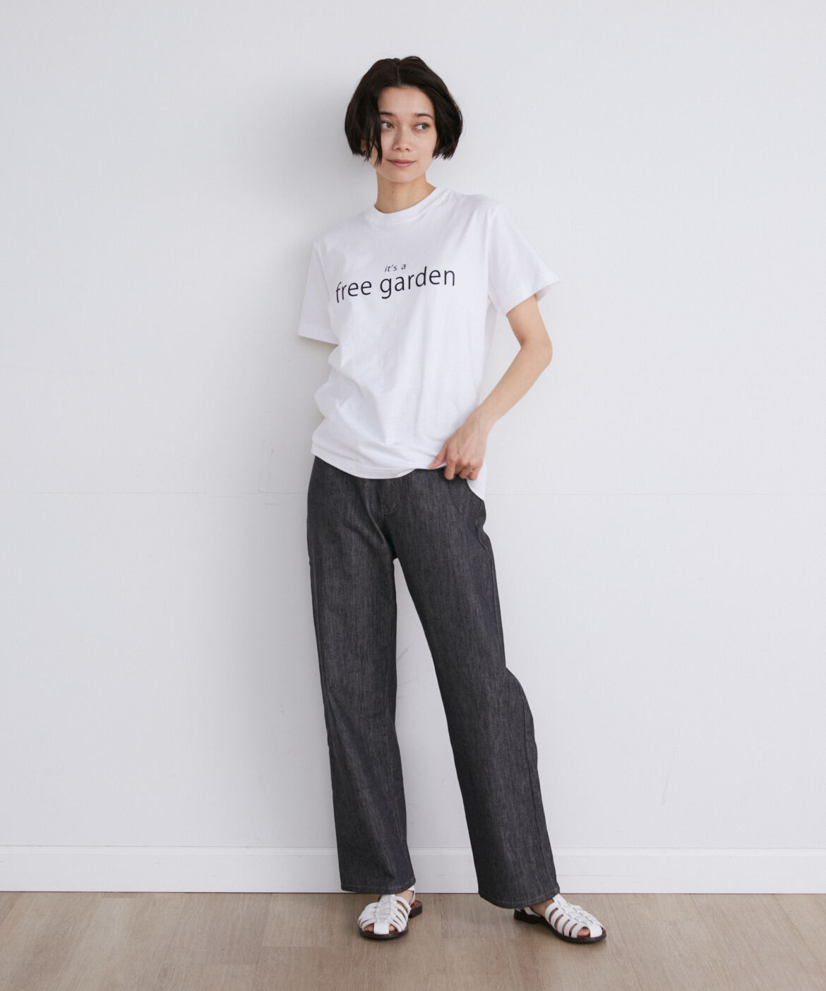 I.T.'S international「It's a free garden ロゴプリントTシャツ」|Tシャツ・カットソー|
