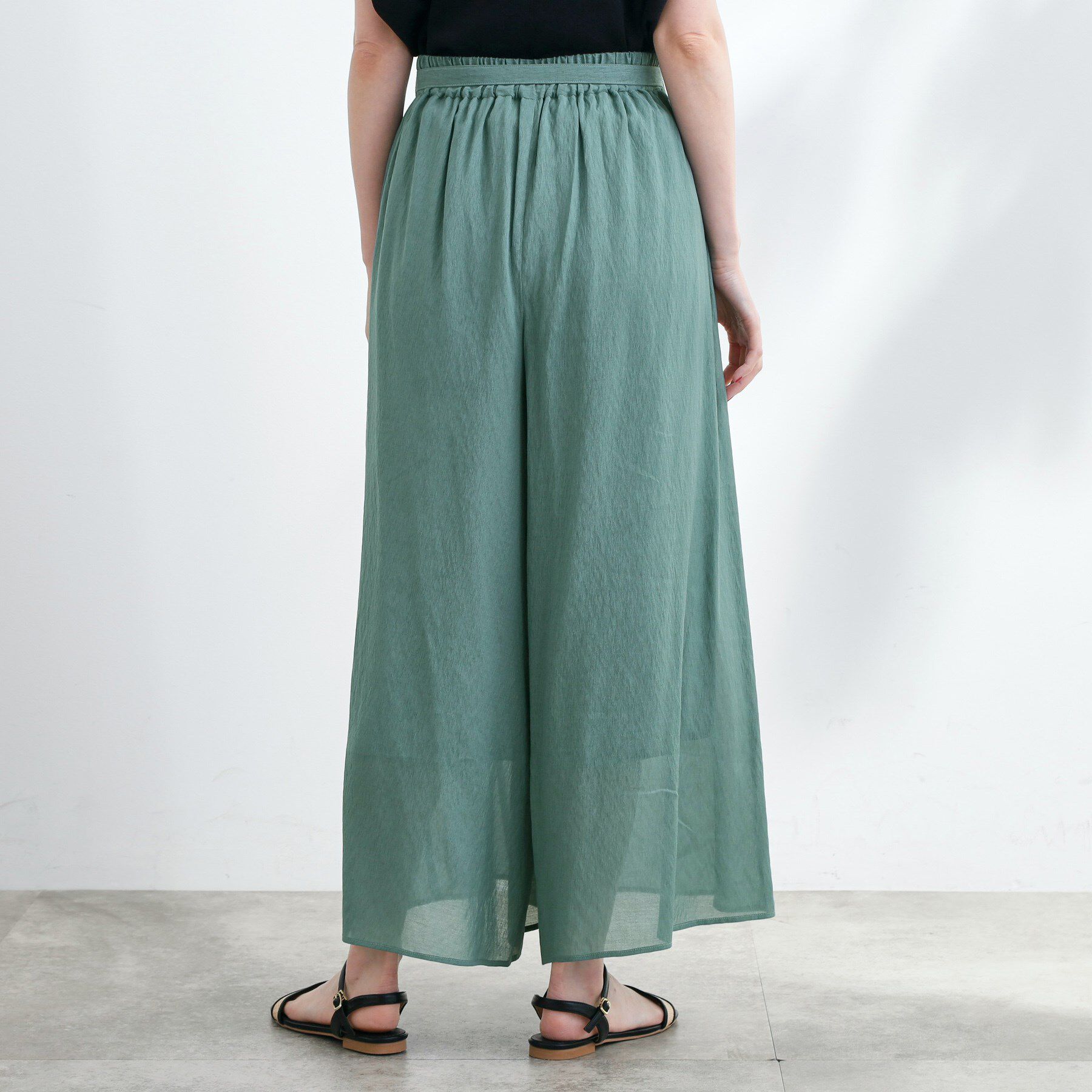 grove「【たっぷりギャザーで体型カバー】スカート見えの軽やかパンツ」|その他|