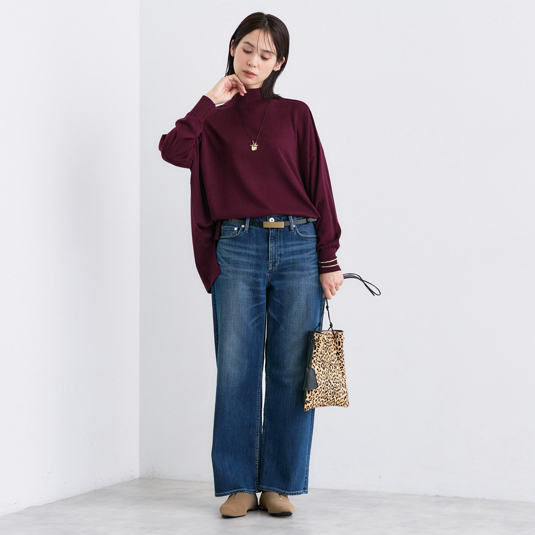 INDIVI「【通年活躍！褒められデニム】ワイドストレート デニムパンツ」|デニム|