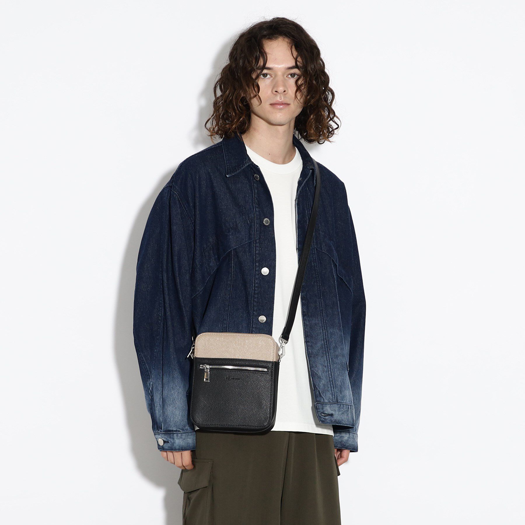 tk.TAKEO KIKUCHI「バイカラースクエアボックスショルダーバッグ」|ショルダー・メッセンジャー|