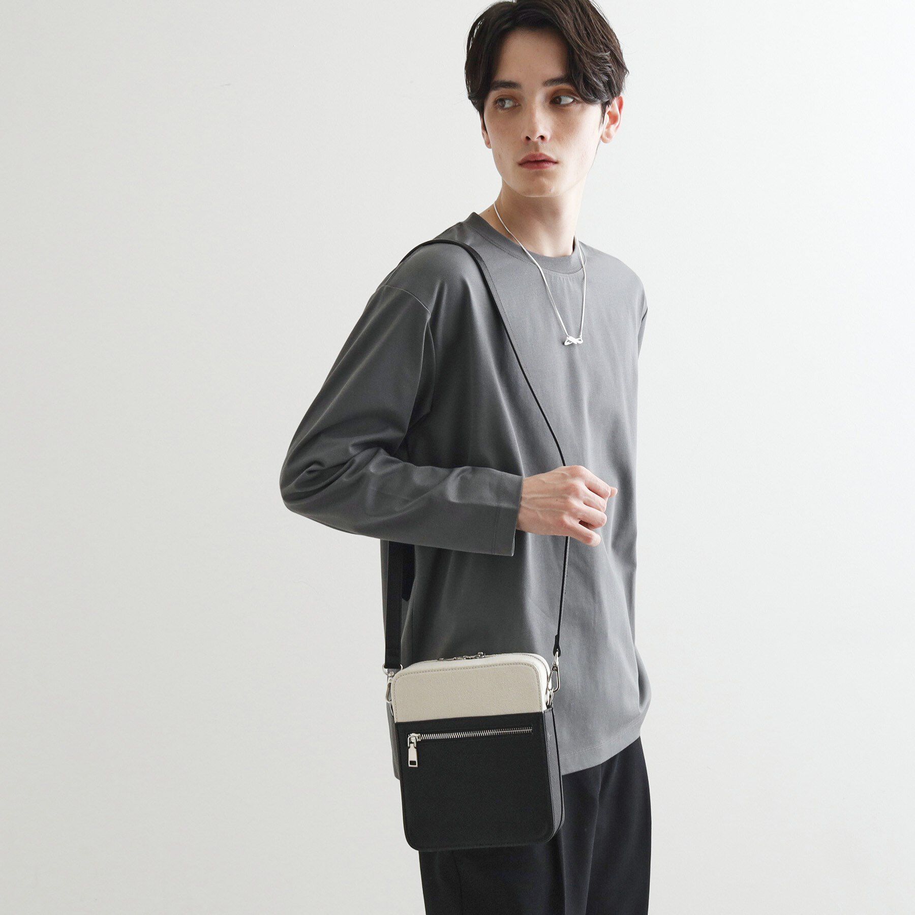 tk.TAKEO KIKUCHI「バイカラースクエアボックスショルダーバッグ」|ショルダー・メッセンジャー|