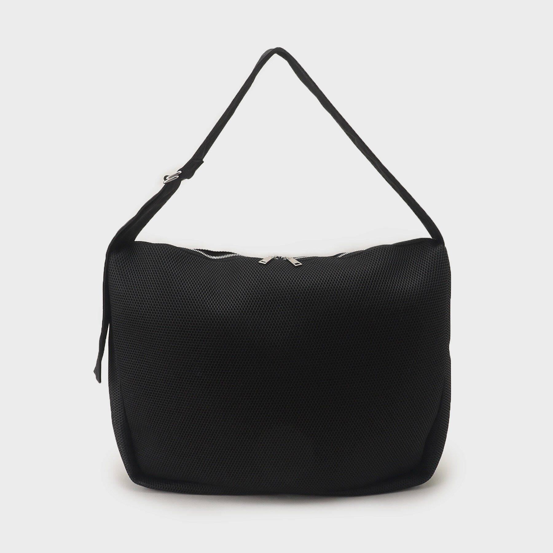 tk.TAKEO KIKUCHI「ビッグショルダーバッグ」|ショルダー・メッセンジャー|