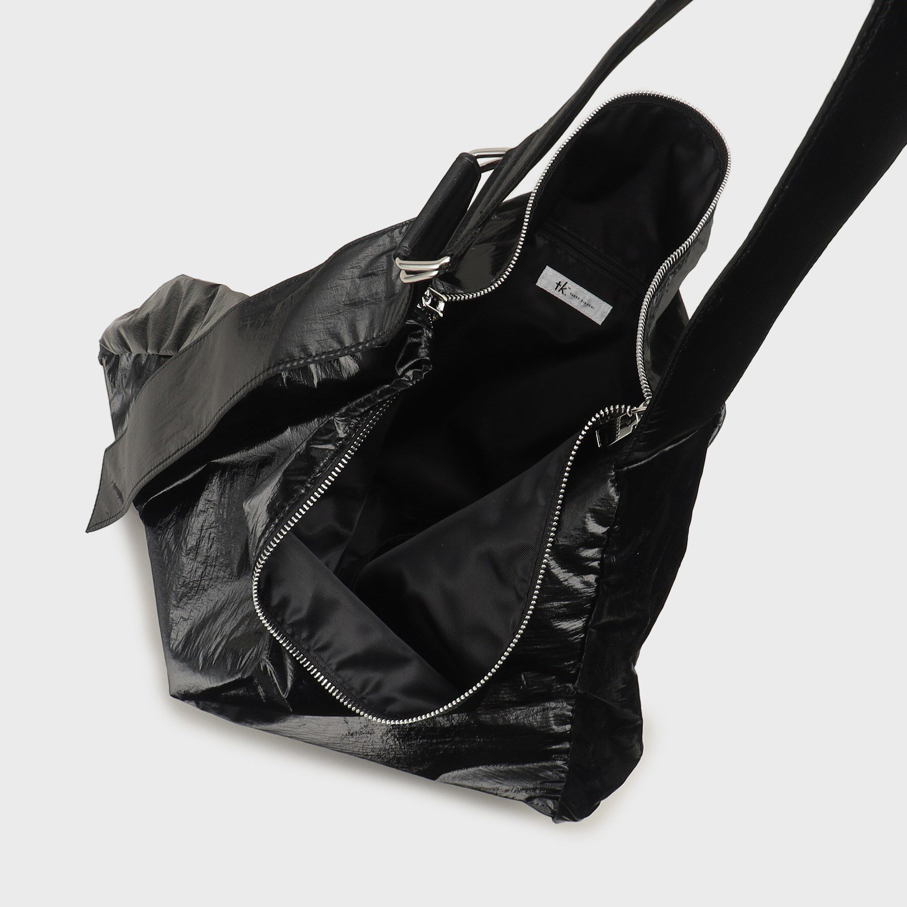 tk.TAKEO KIKUCHI「ビッグショルダーバッグ」|ショルダー・メッセンジャー|