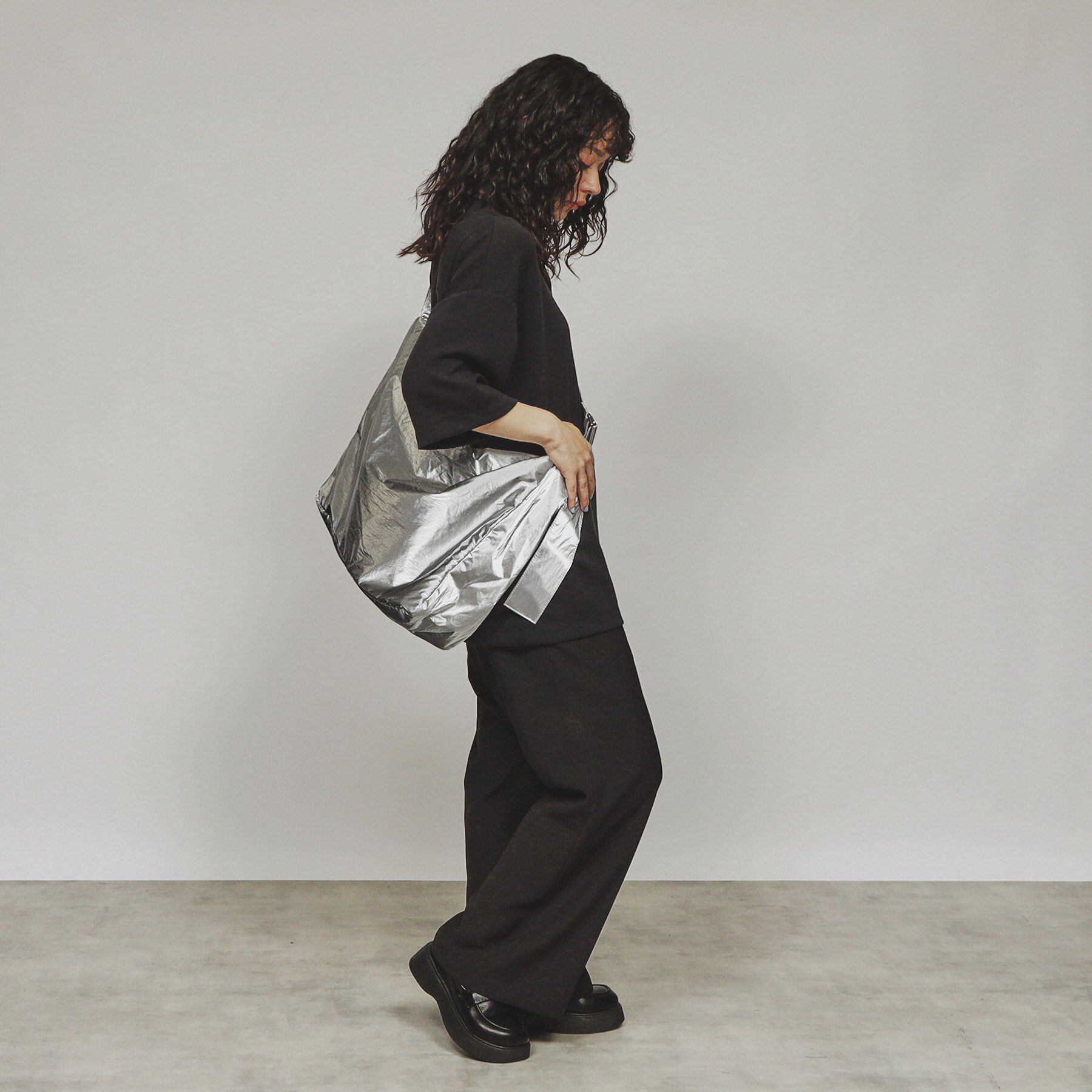 tk.TAKEO KIKUCHI「ビッグショルダーバッグ」|ショルダー・メッセンジャー|