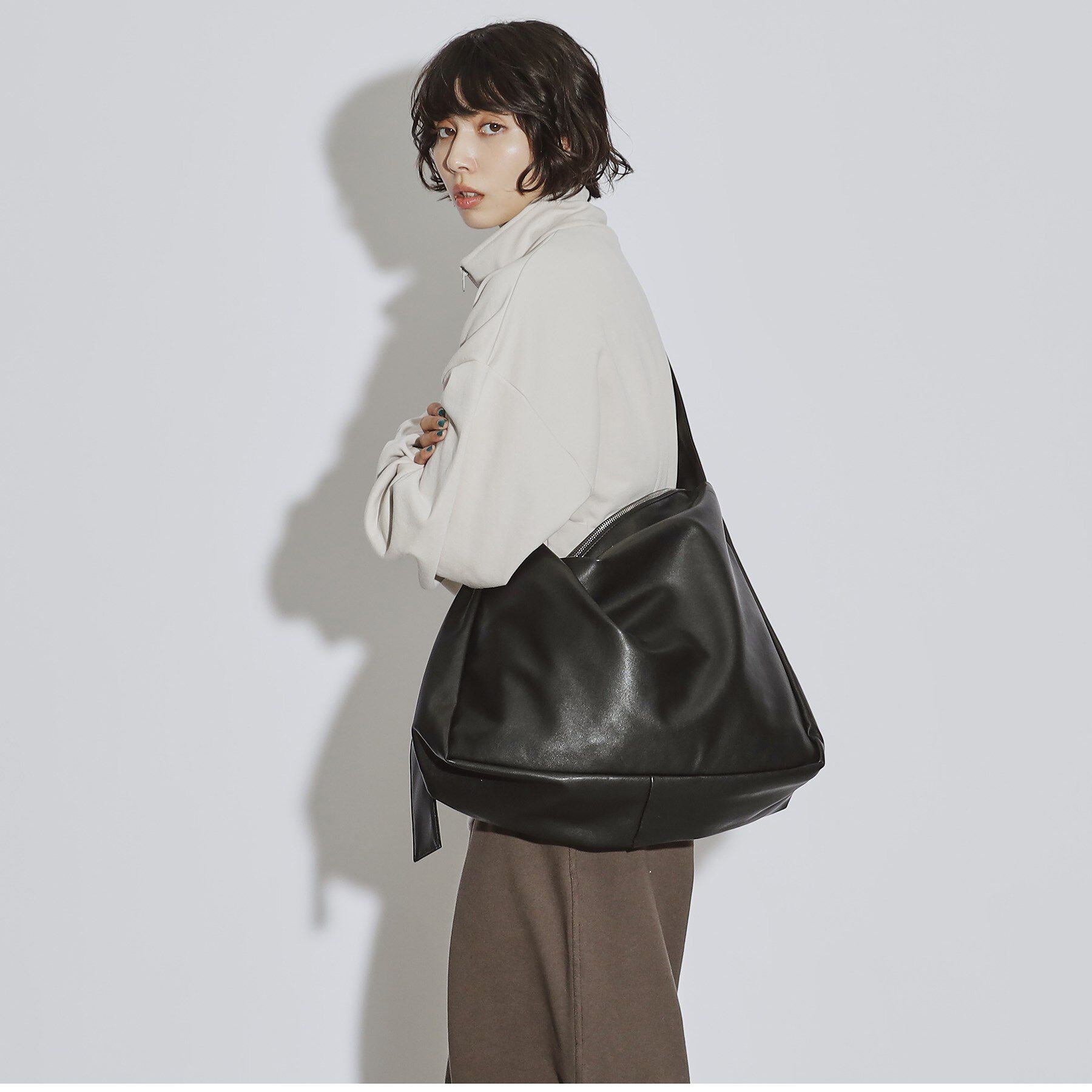 tk.TAKEO KIKUCHI「ビッグショルダーバッグ」|ショルダー・メッセンジャー|