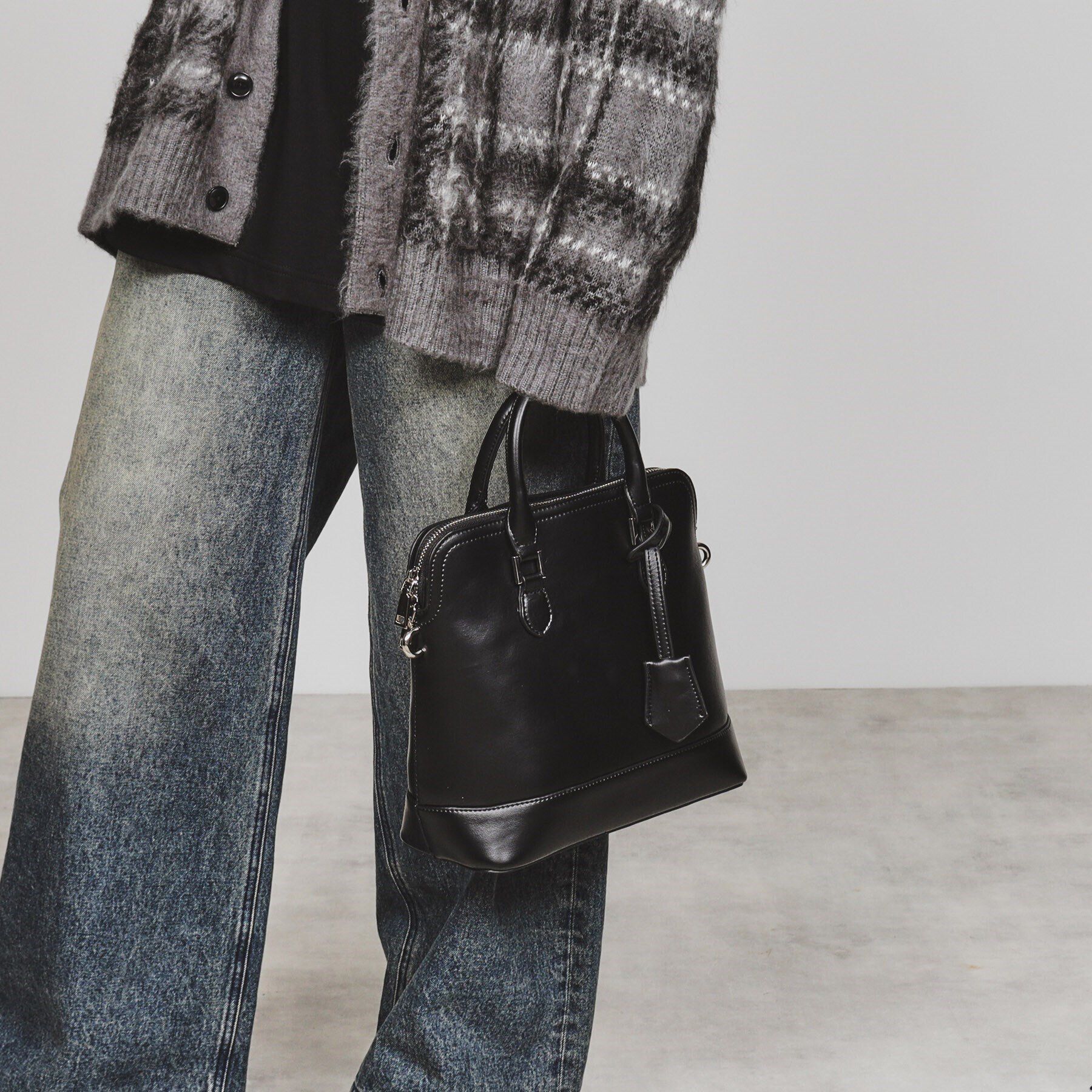 tk.TAKEO KIKUCHI「ハンドルショルダーバッグ」|ショルダー・メッセンジャー|ブラック(019)