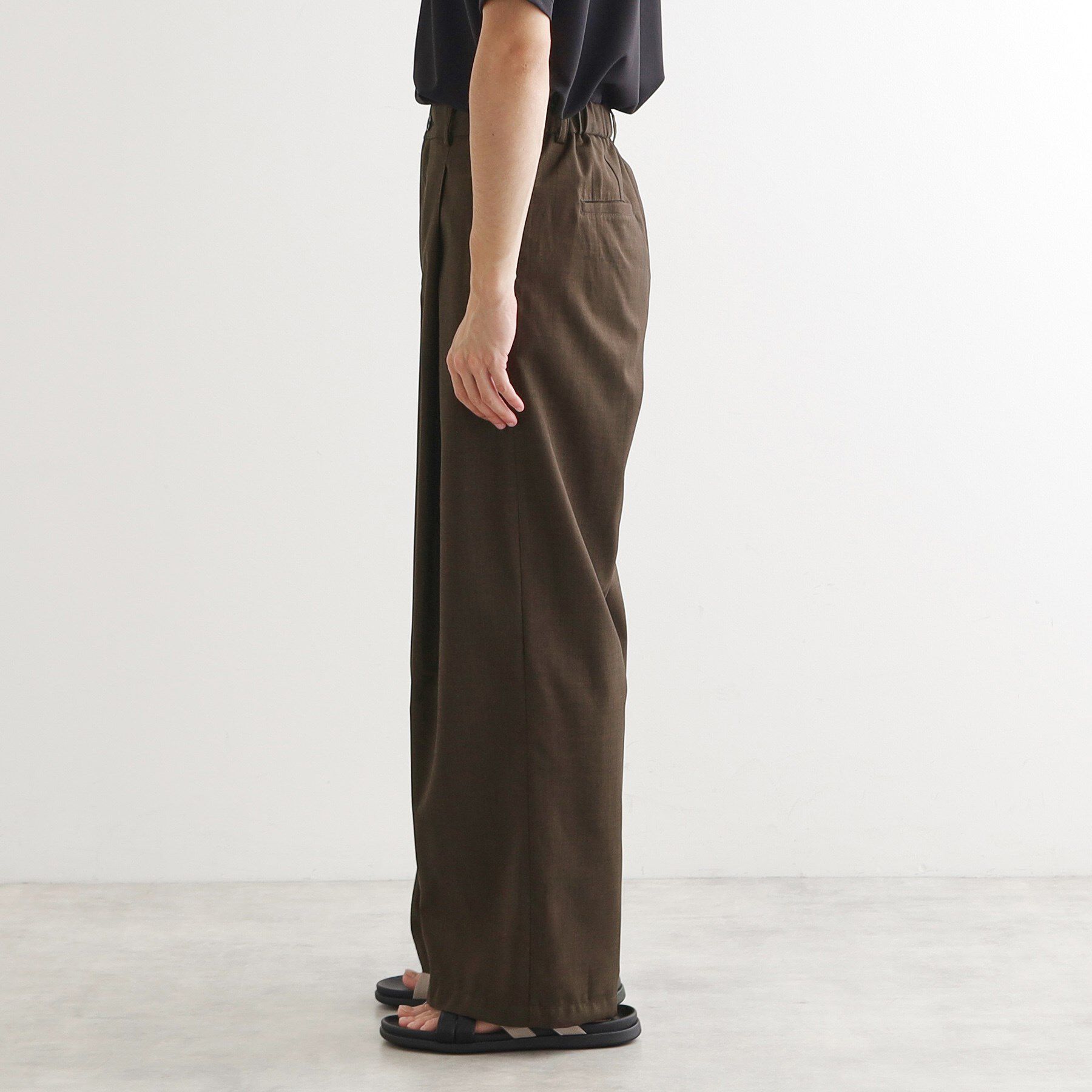 tk.TAKEO KIKUCHI「リネンタッチ バレルスラックス」|その他|