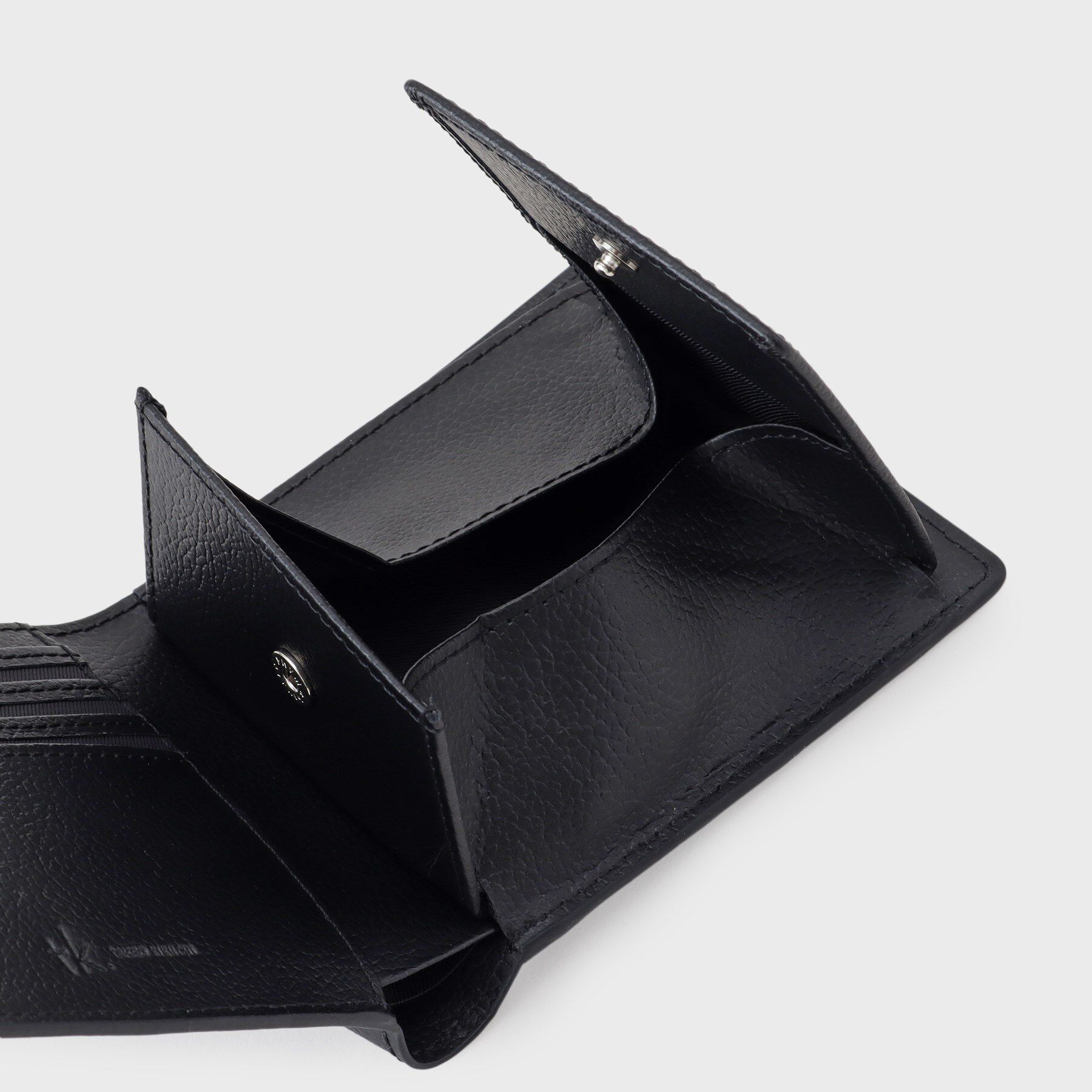 tk.TAKEO KIKUCHI「二つ折りレザーウォレット」|財布|