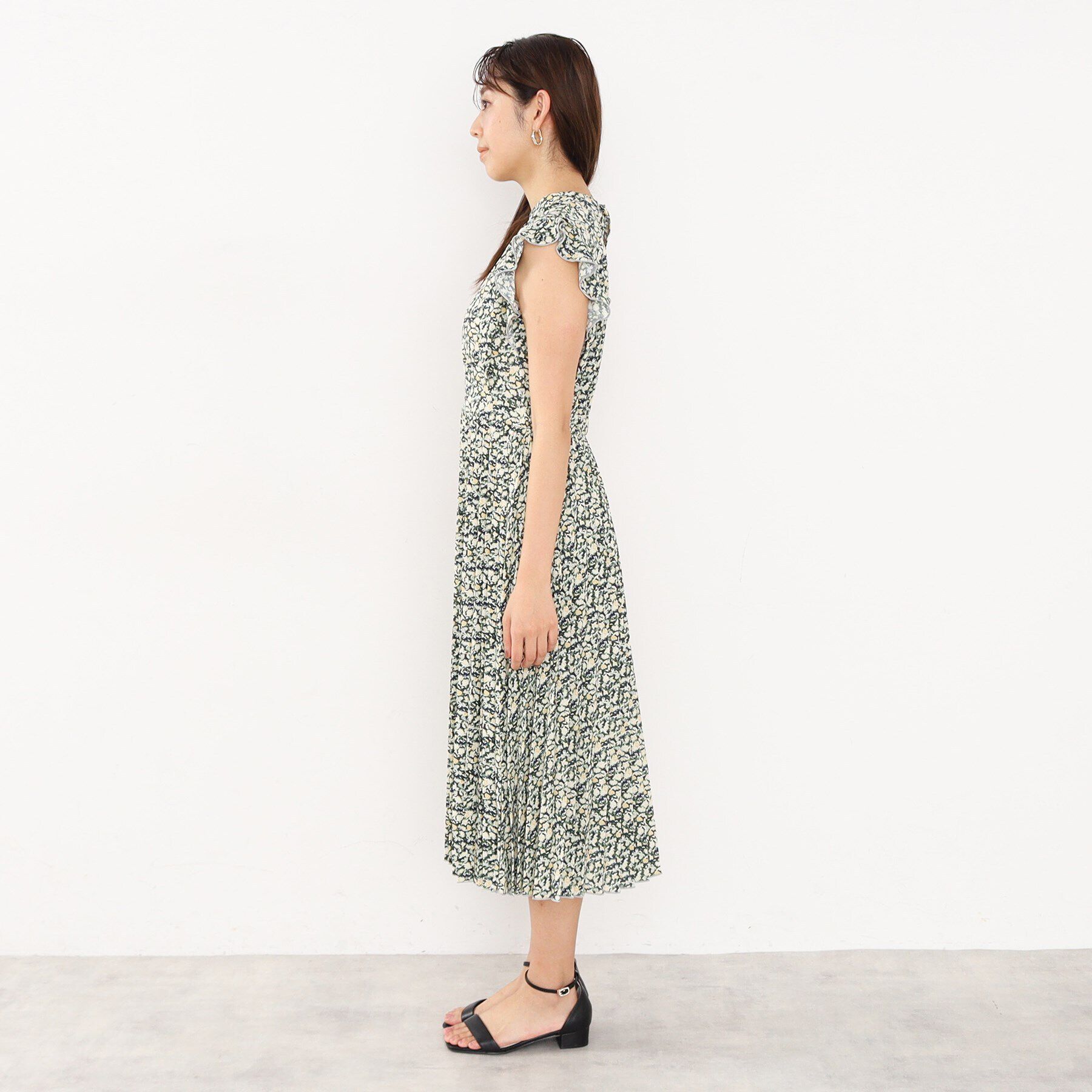 index「ミニフラワープリーツワンピース【洗濯機洗い可】」|ワンピース|