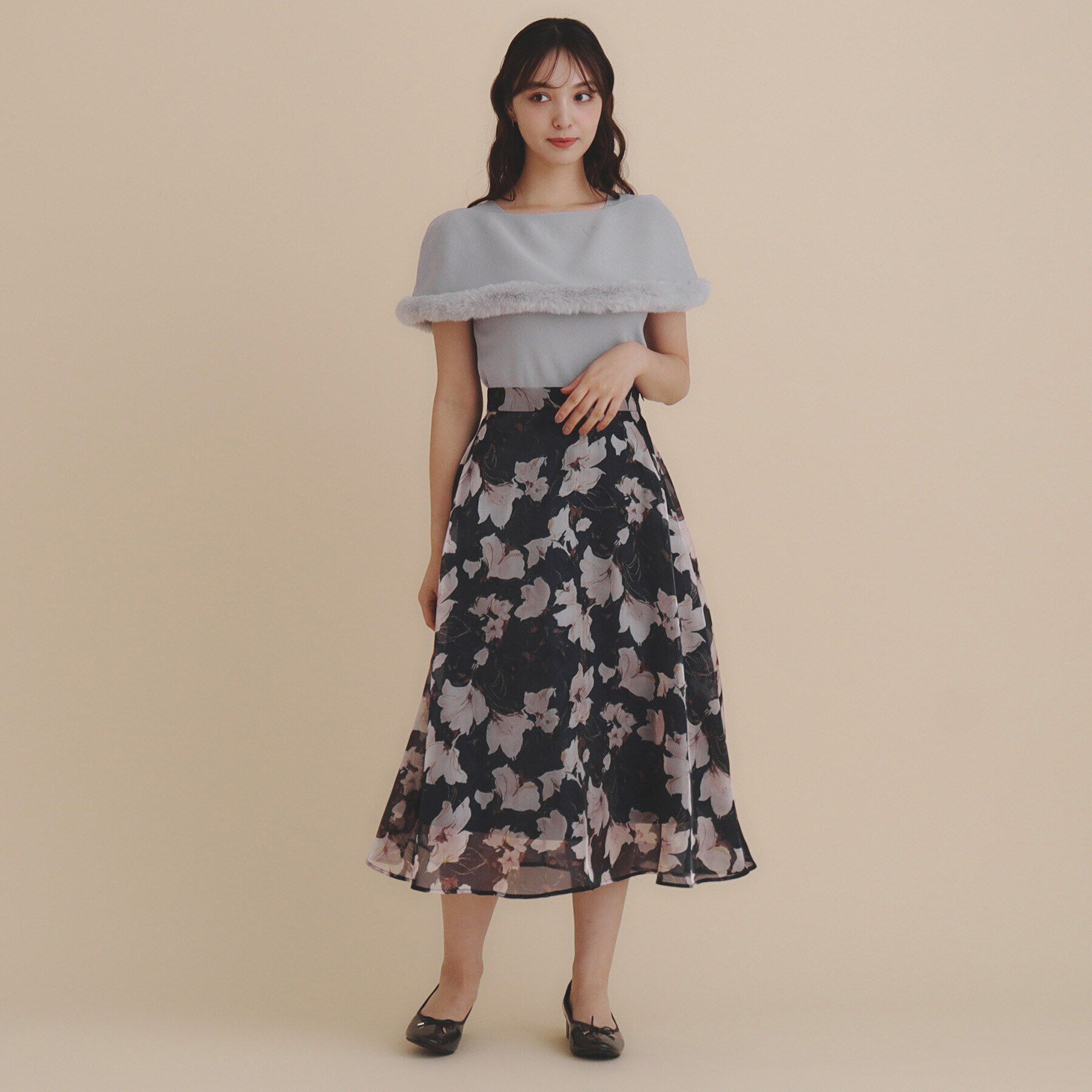 index「《美人百花掲載》ファートリミングケープニット【洗濯機洗い可】」|ニット・セーター|