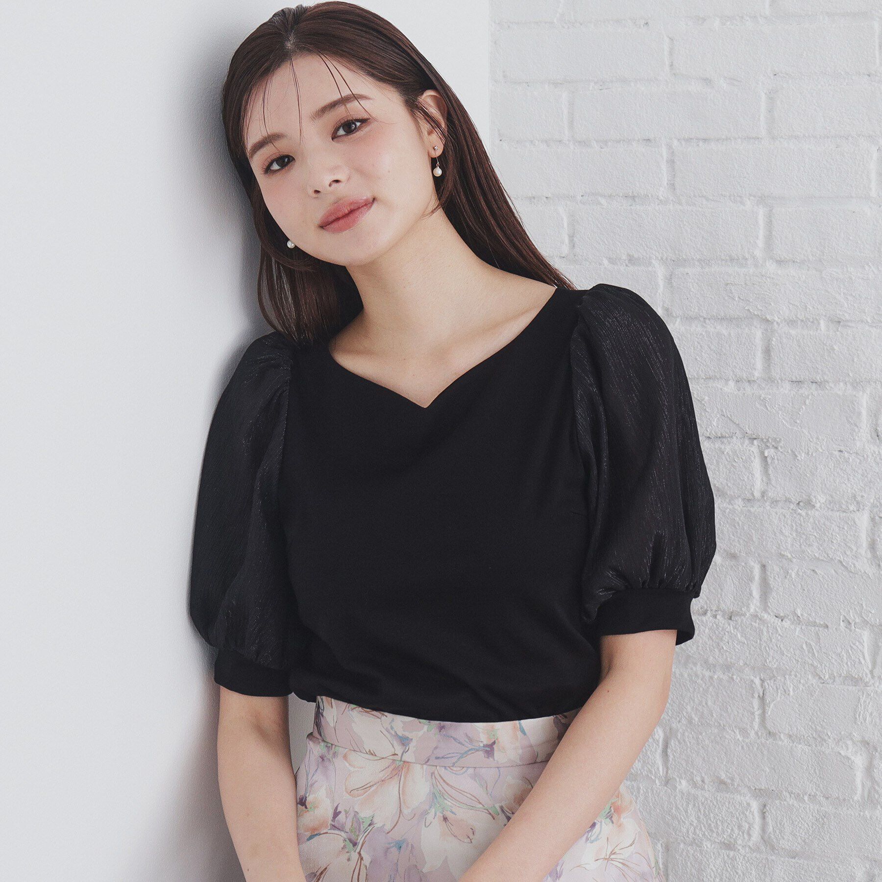 index「シアースリーブハートネックトップス【洗濯機洗い可】」|Tシャツ・カットソー|ブラック(019)