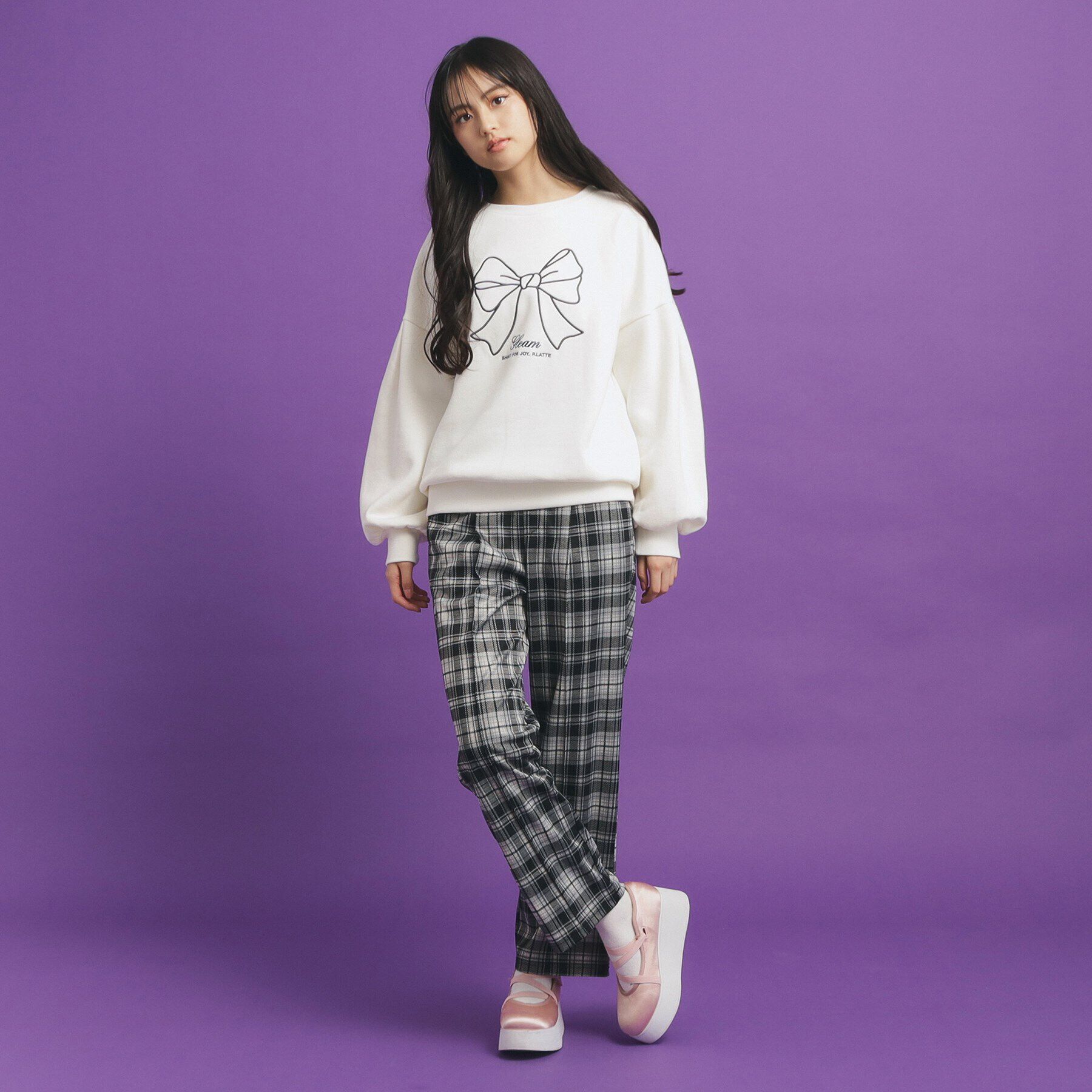 PINK-latte「リボン立体刺繍裏起毛プルオーバー」|その他|