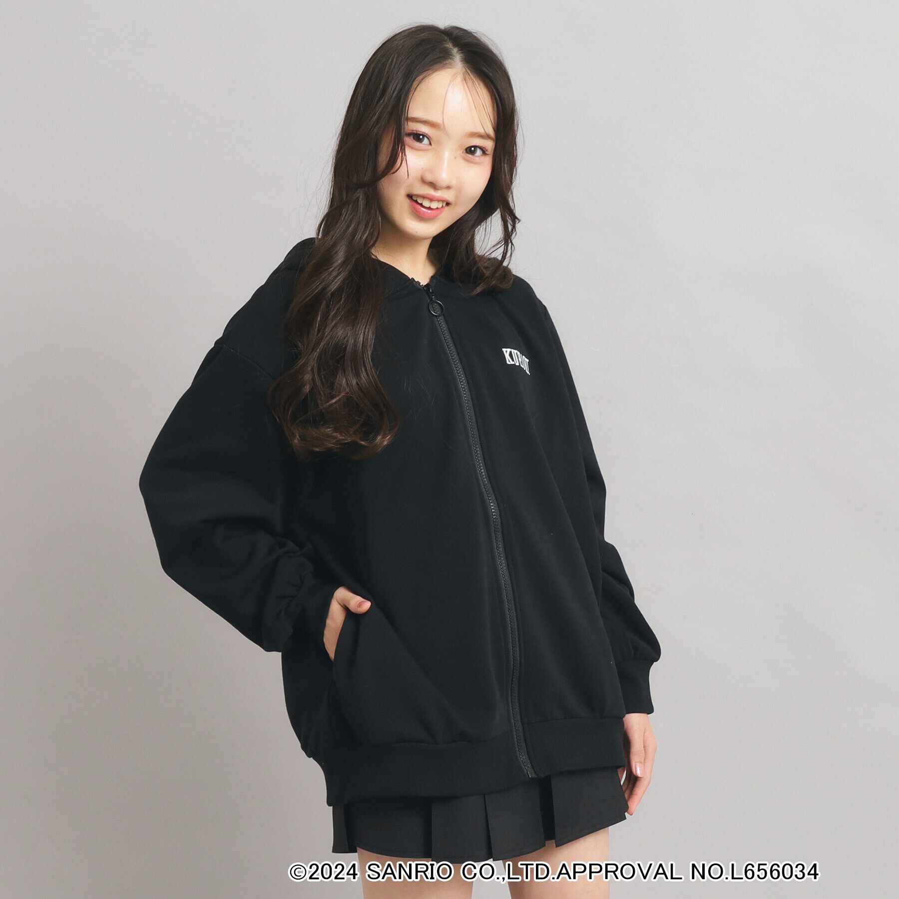 PINK-latte「【サンリオキャラクターズコラボ】耳付きフードパーカー」|パーカー|ﾌﾞﾗｯｸ(019)