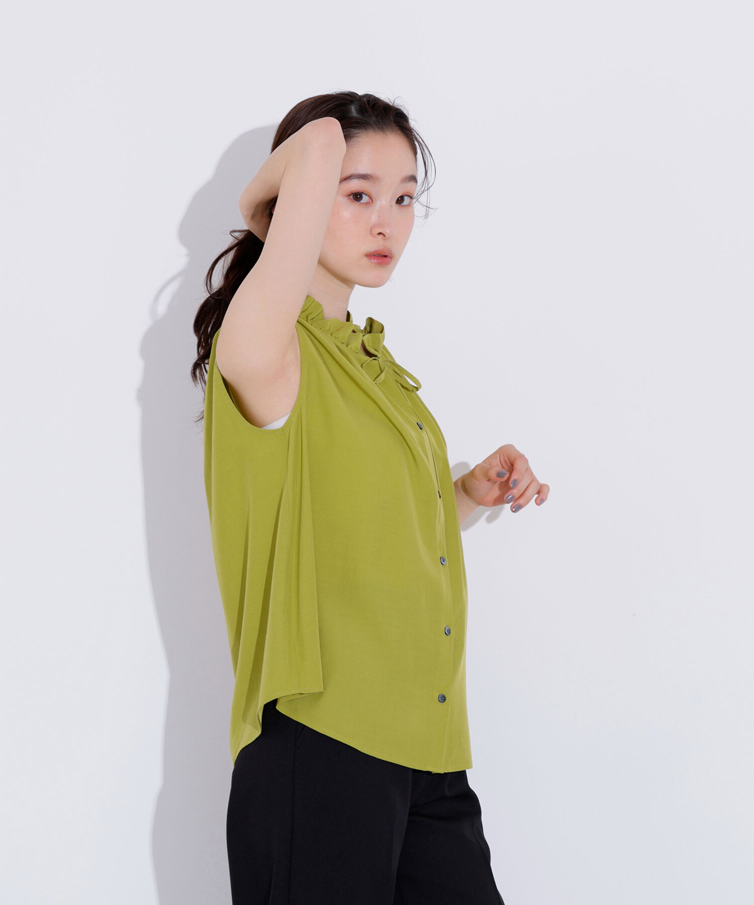  「スタンドフリルネックブラウス」|シャツ・ブラウス|