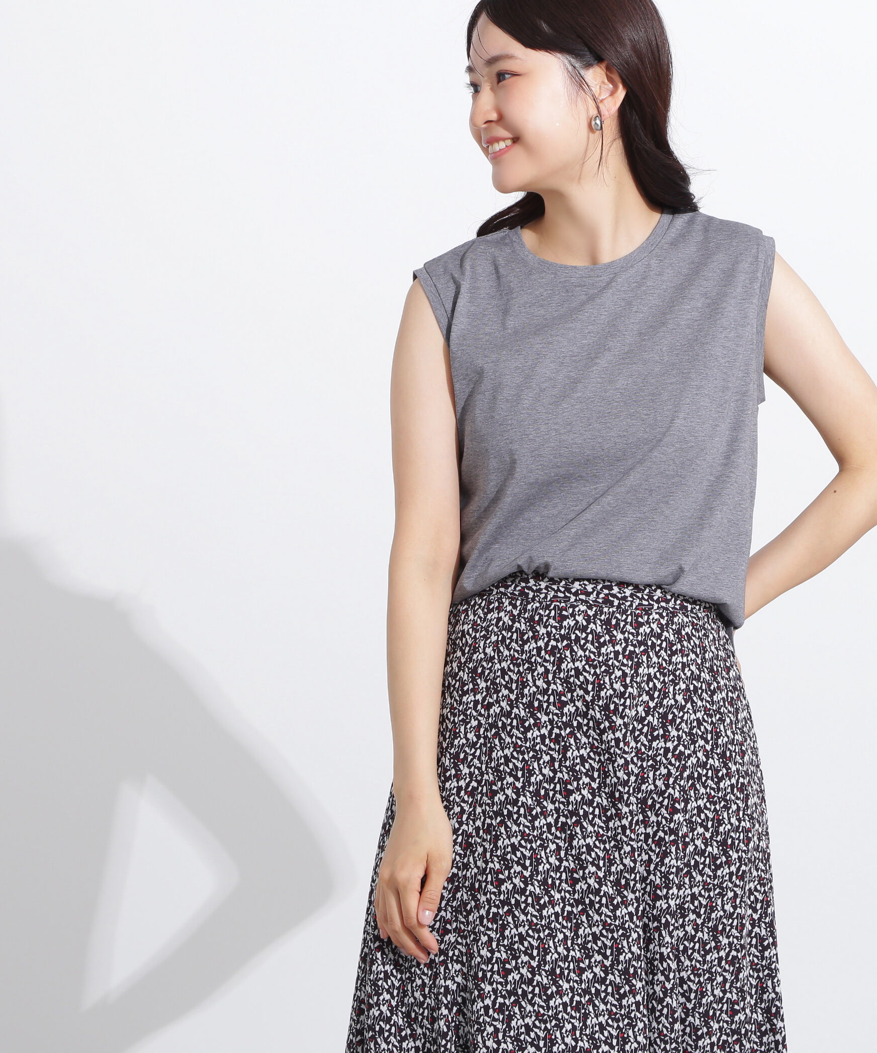  「メタルプレートノースリーブカットソー」|Tシャツ・カットソー|