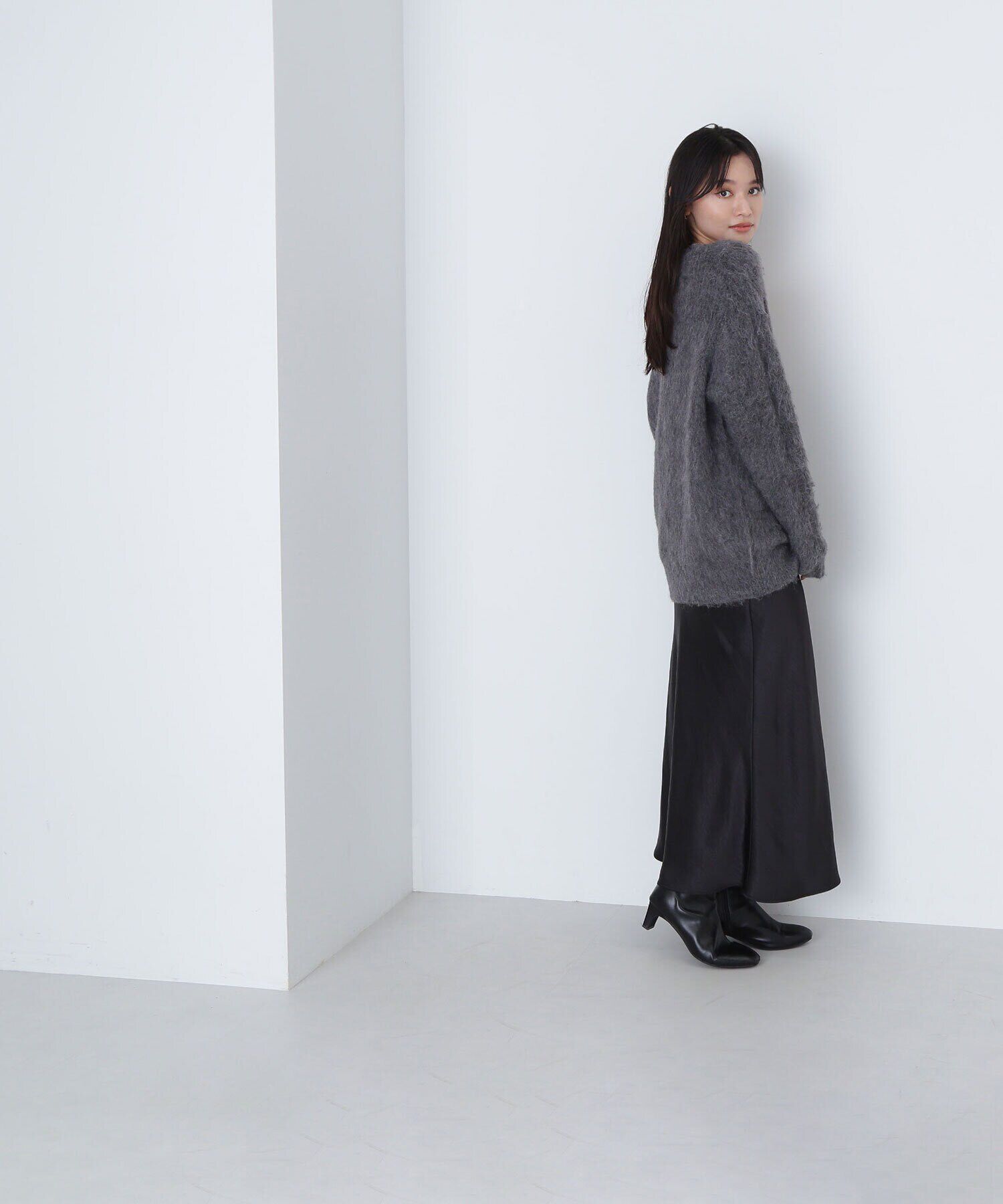  「＜起毛ニットシリーズ＞Ｖネックカーディガン　24AW」|ニット・セーター|